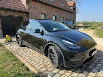Model Y 72.5 kWh Dual Motor (377 kW)