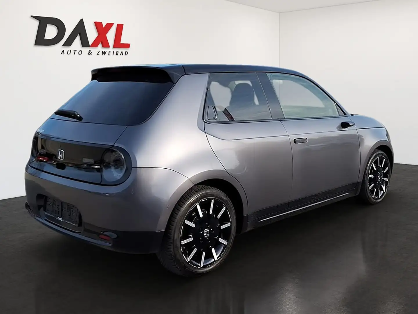 Honda e Advanc 16" Gris - 2