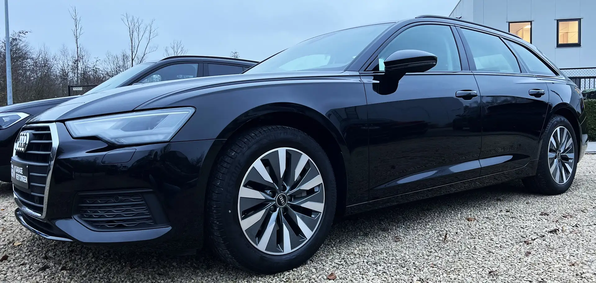 Audi A6 Avant 35 TDI S tronic*163PK*Business Edition*Led* Schwarz - 1