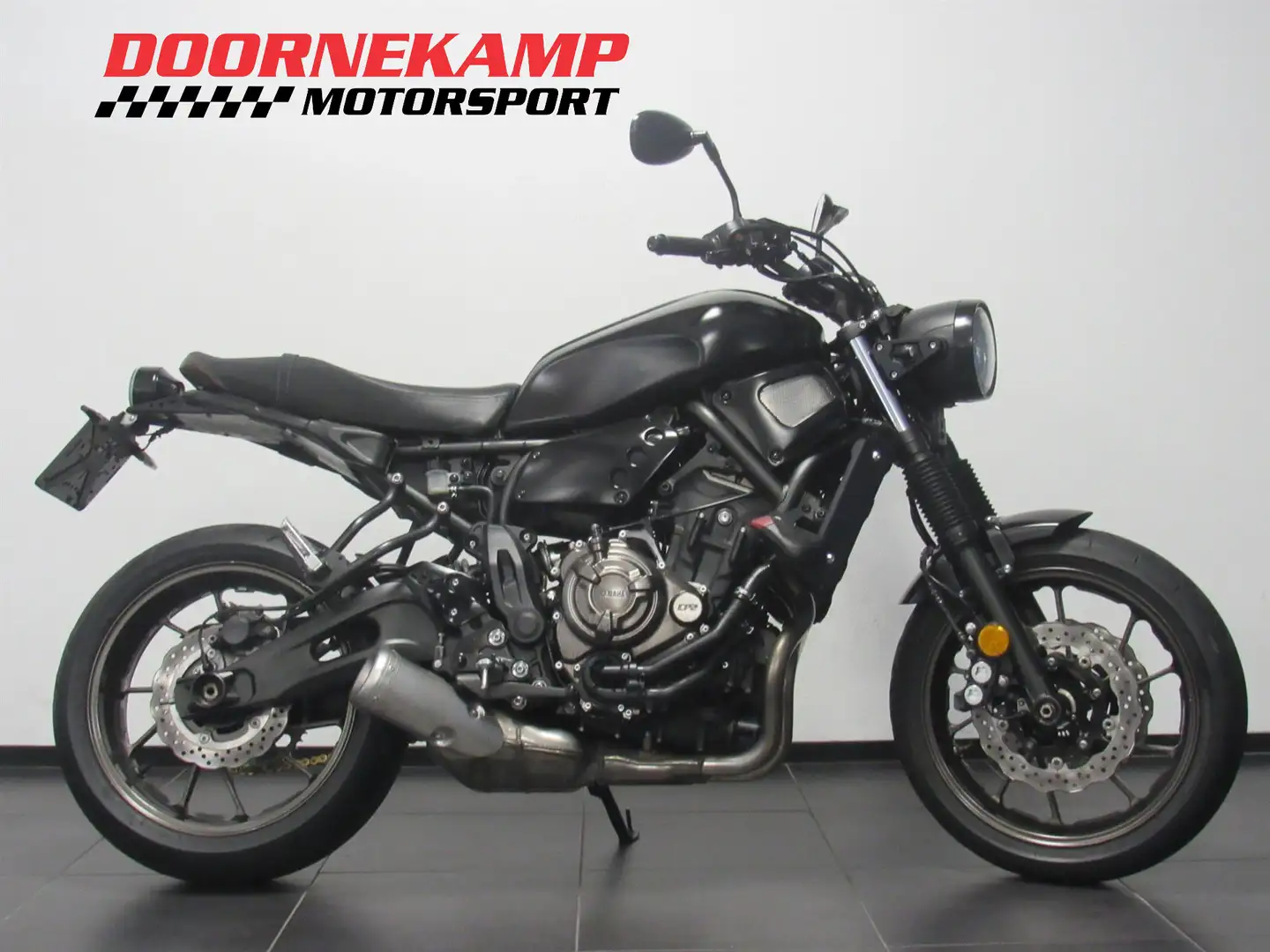 Yamaha XSR 700 Siyah - 1