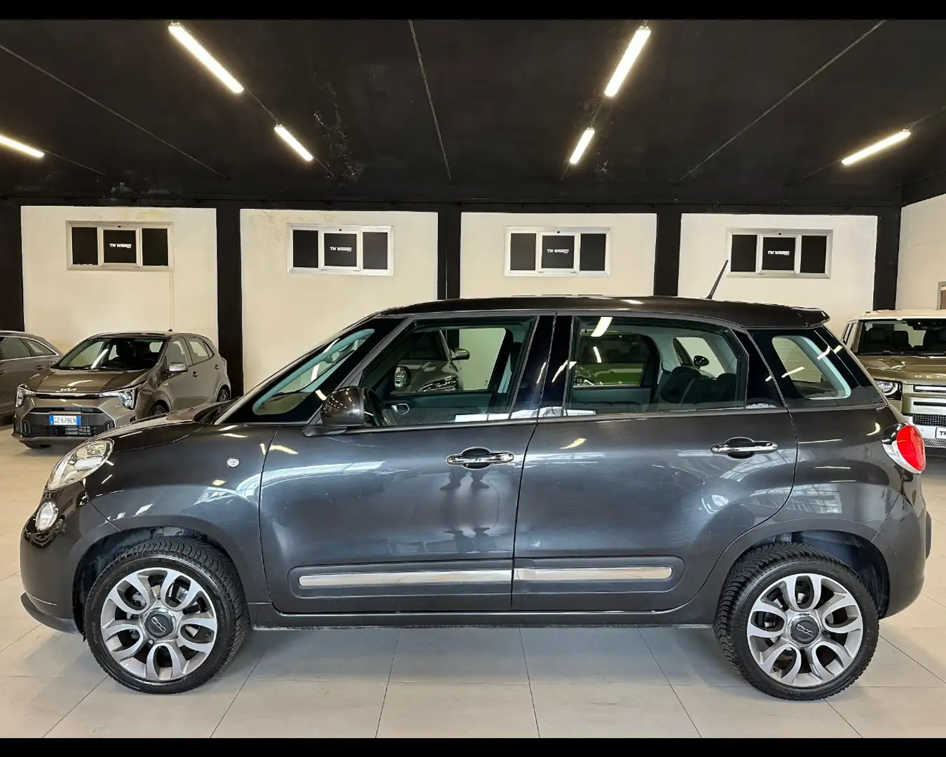 Fiat 500L 0.9 TwinAir Turbo Natural Power Lounge Gris - 2