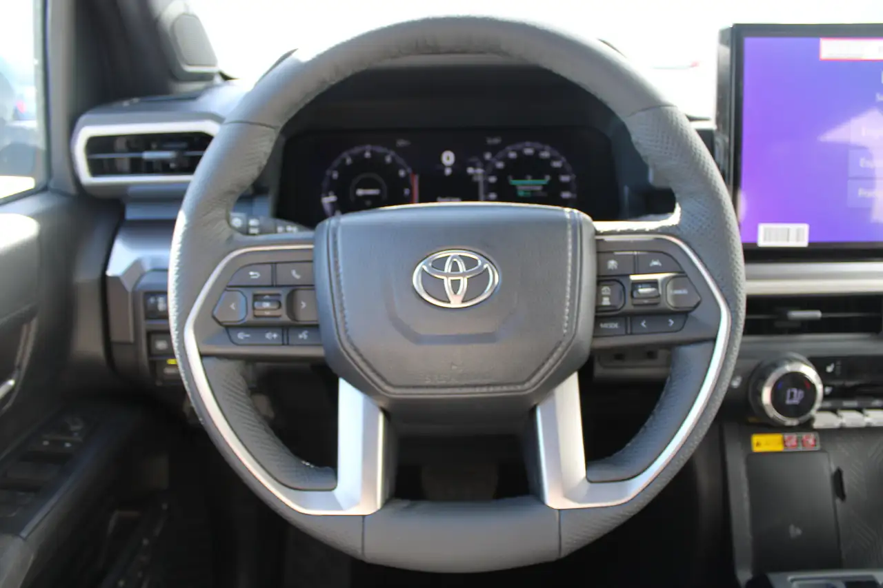 Toyota Tacoma photo Toyota Tacoma
