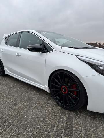 Kia Ceed / cee'd GT-Track | Bull-X | Scheckheft | Gewinde | CarPlay