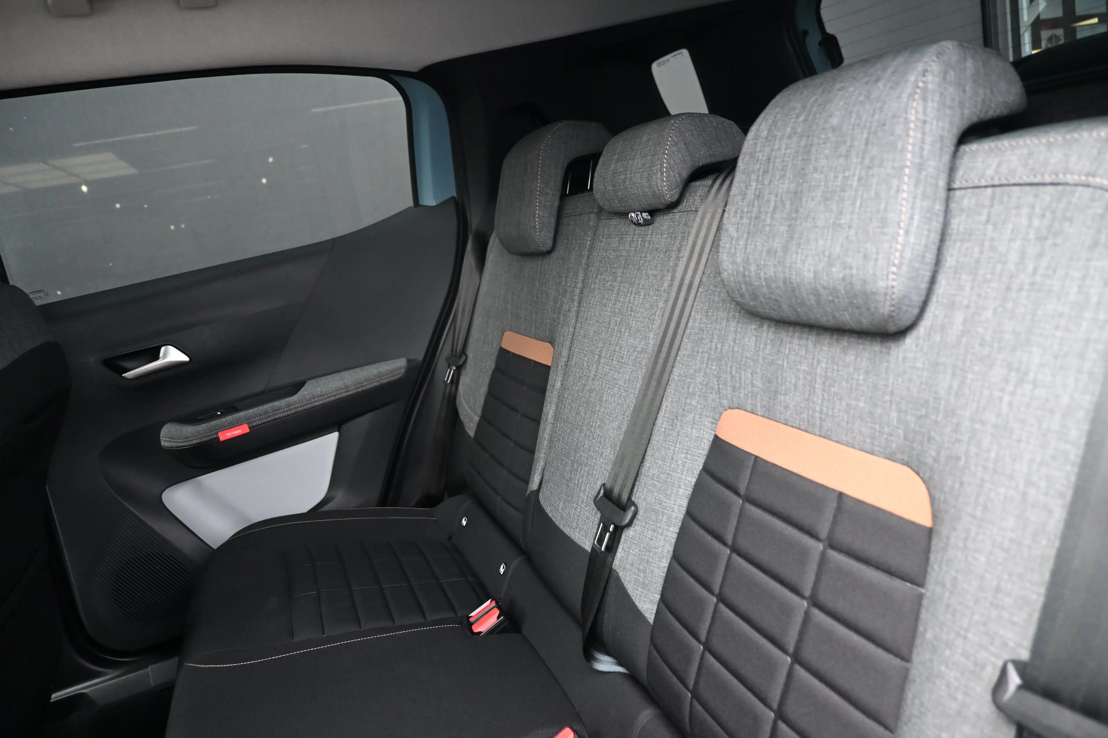 Citroen C3 Aircross 1.2 Hybrid 145pk Plus DEMO-DEAL! Tot 8 Jaar Garant — photo 11