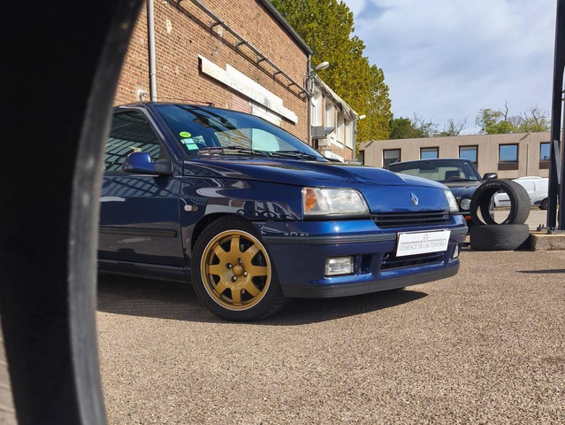 Renault Clio Clio 2.0i Williams SERIE 1