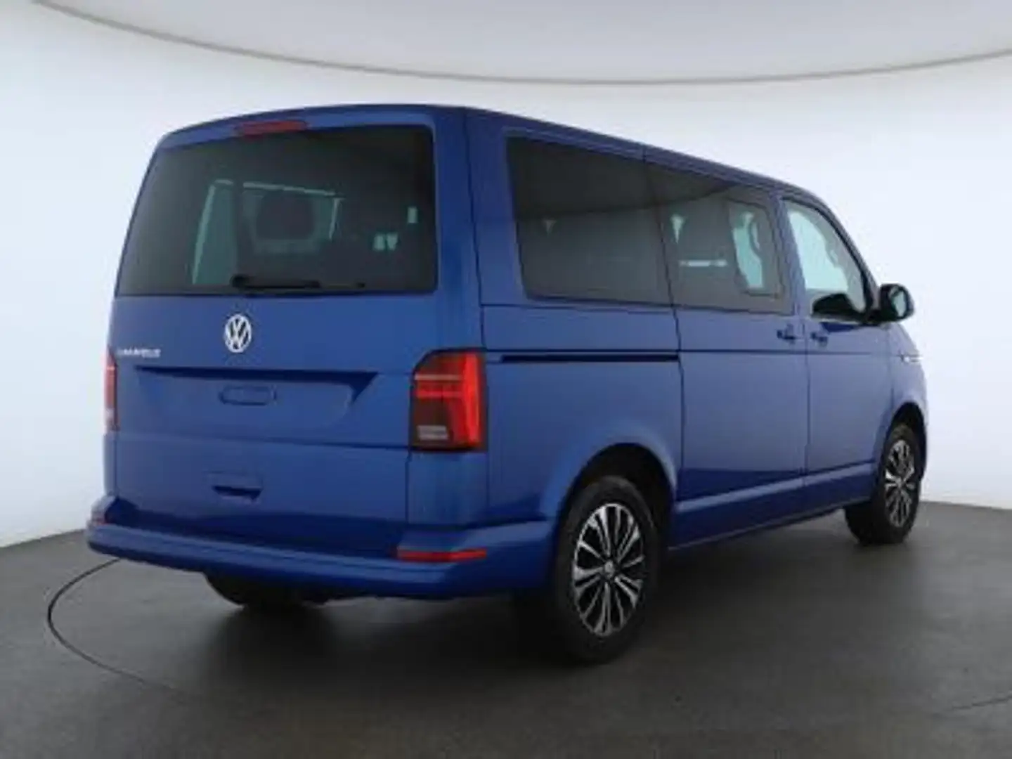 Volkswagen T6.1 Caravelle Trendline KR110 TDI DSG 8-Sitzer Blau - 2