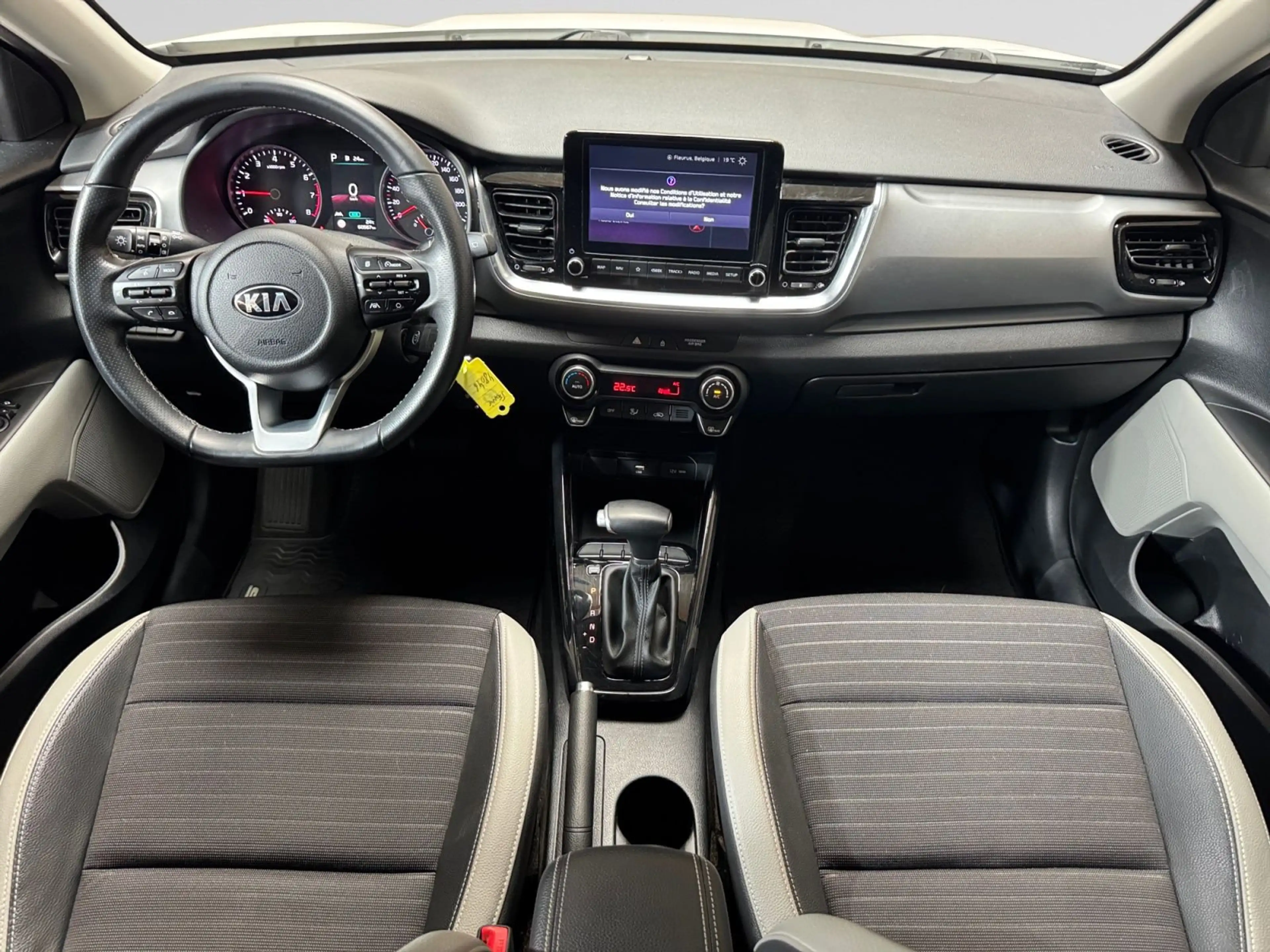 Kia Stonic Black Edition 1.0T 120cv MHEV — photo 7