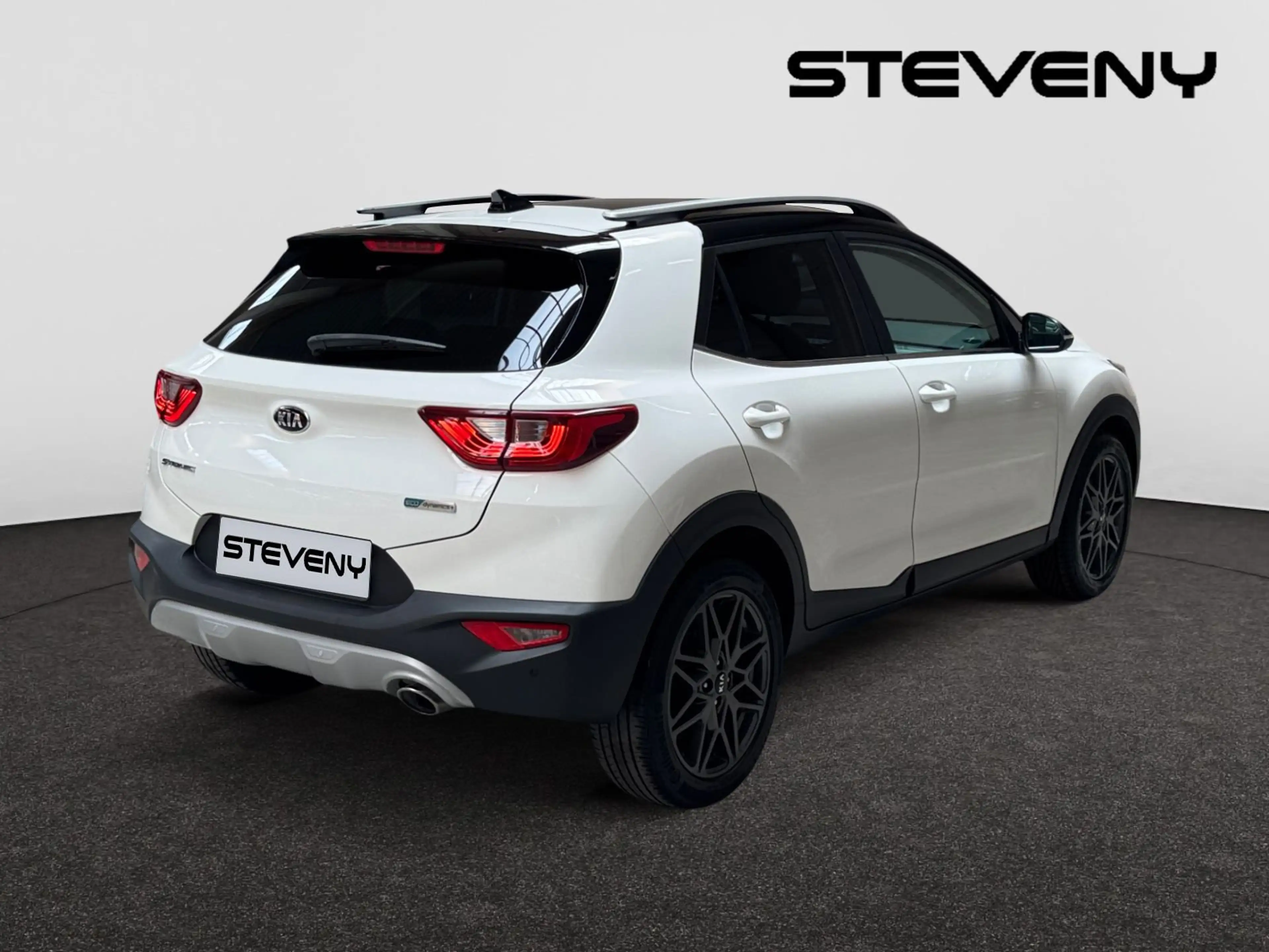 Kia Stonic Black Edition 1.0T 120cv MHEV — photo 3