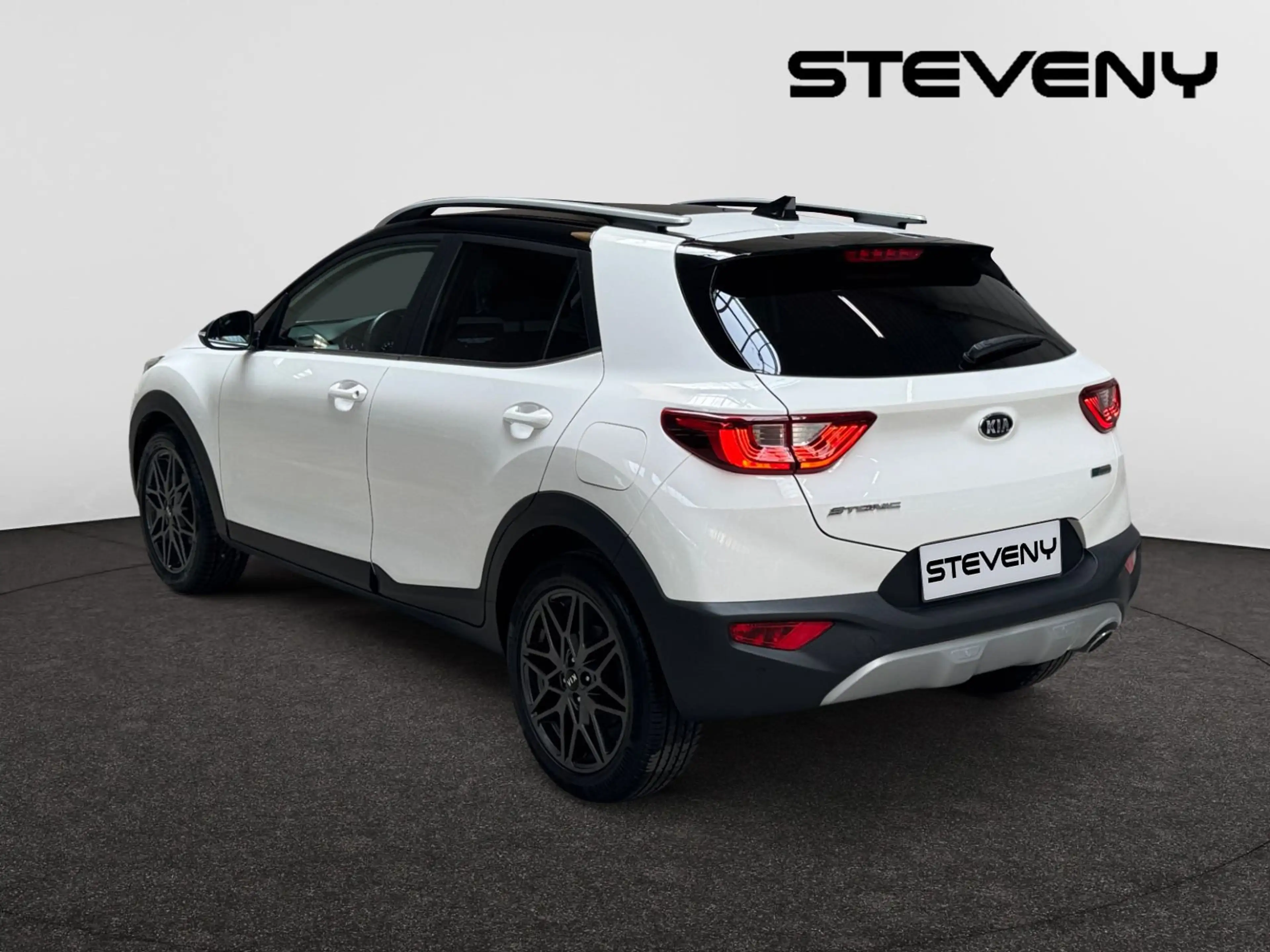 Kia Stonic Black Edition 1.0T 120cv MHEV — photo 4