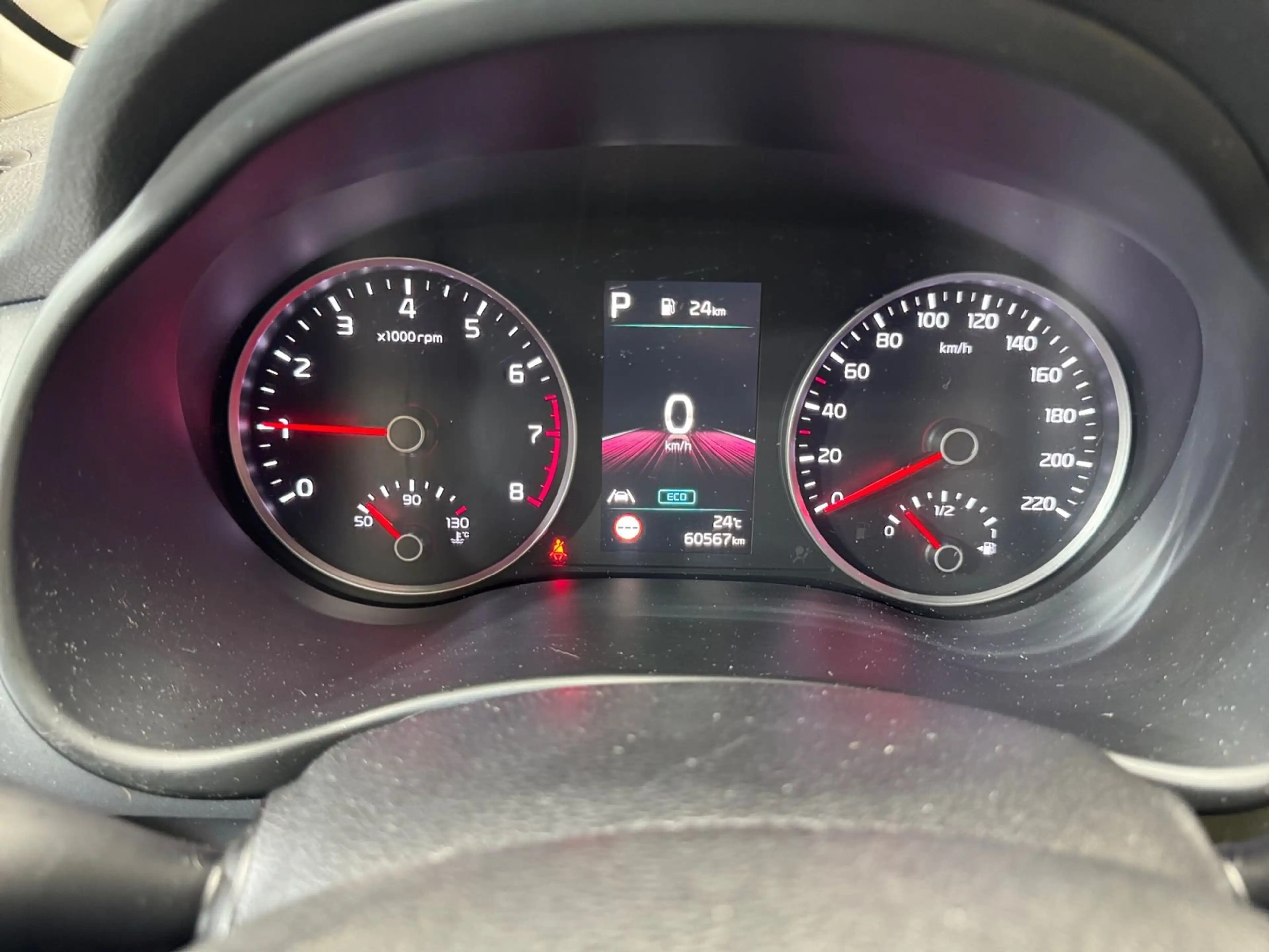 Kia Stonic Black Edition 1.0T 120cv MHEV — photo 8