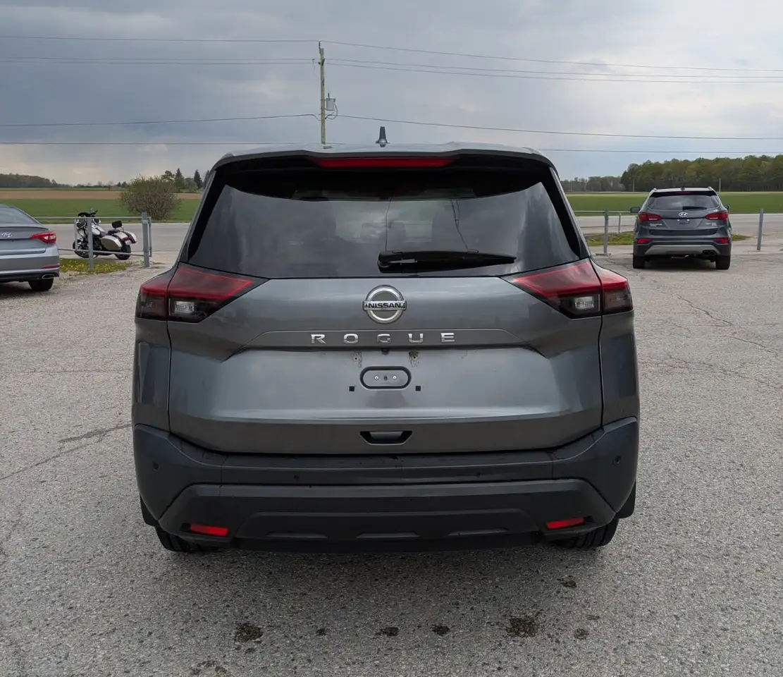 Nissan Rogue снимка Nissan Rogue