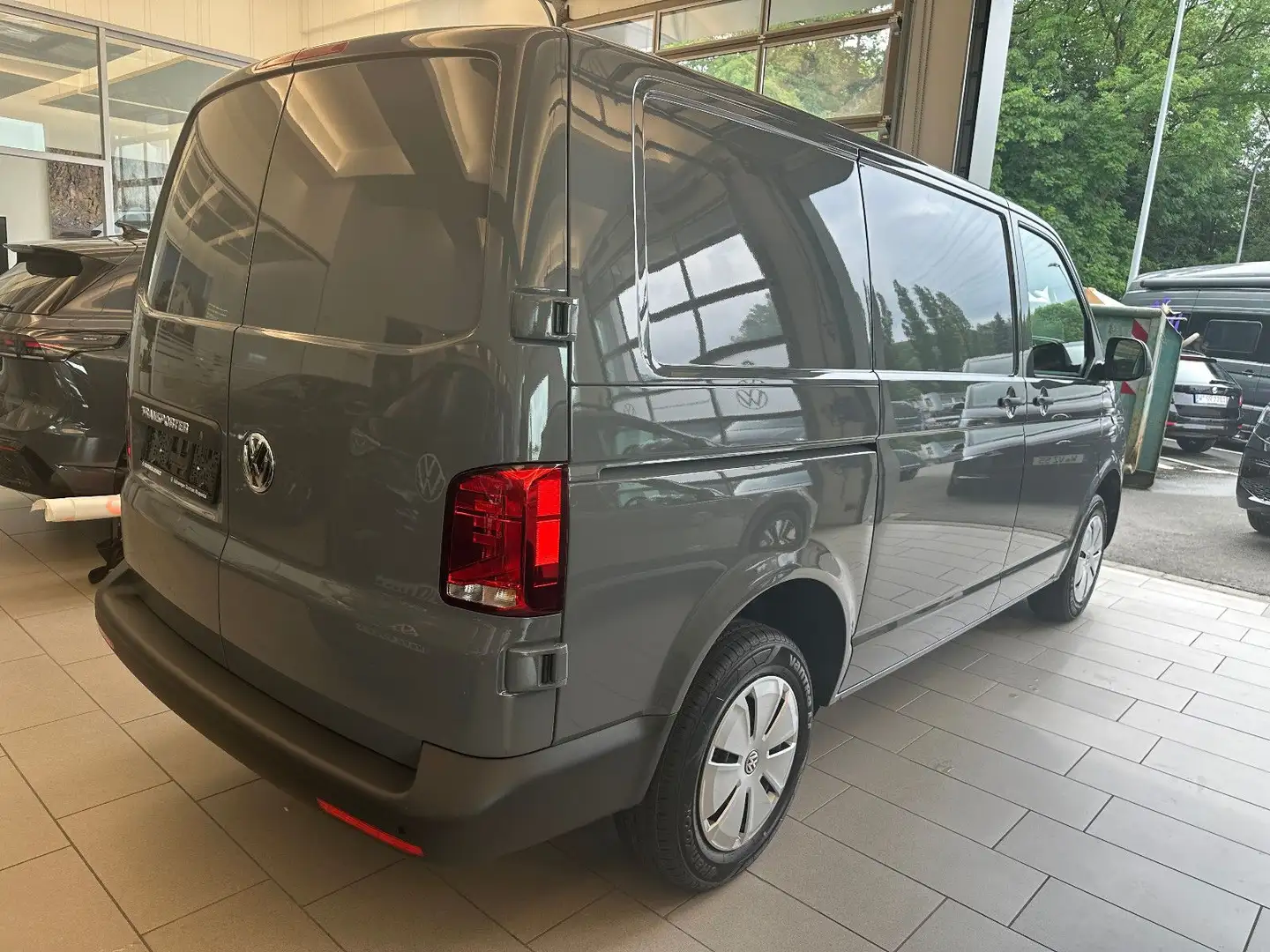Volkswagen T6 Transporter T6.1 Transporter Kasten FWD + Neuwagen + Szürke - 2