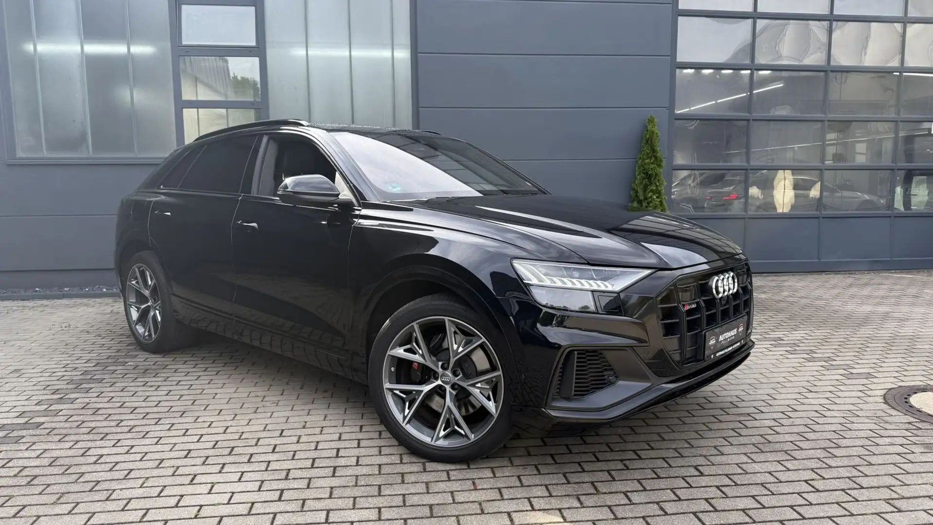 Audi SQ8 4.0 TDI quattro +PANO+AHK+B&O+STANDHEIZUNG Schwarz - 1