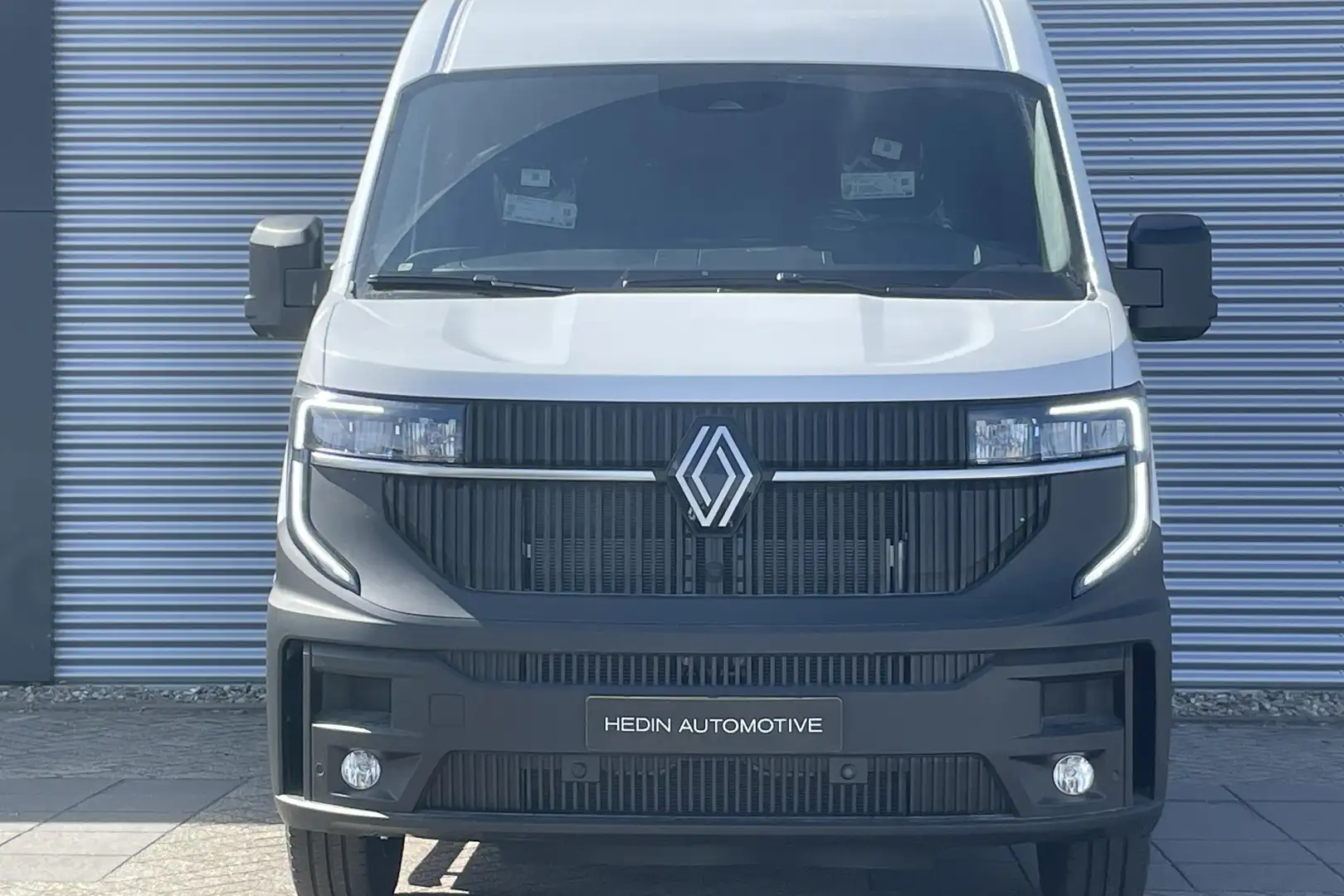 Renault Master E-Tech T35 L2H2 Advance long range 87 kWh Wit - 2