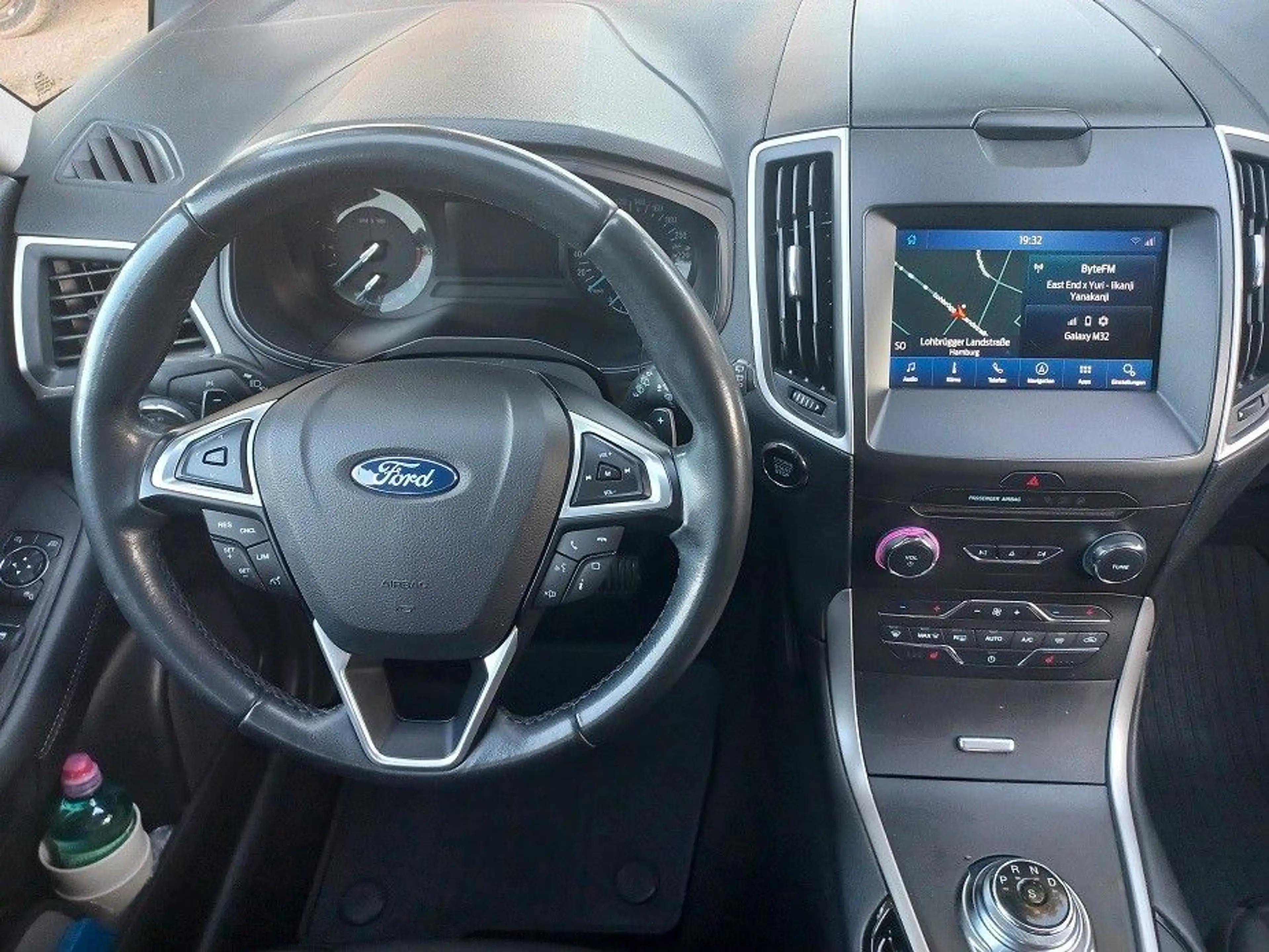 Ford S-Max 2,0 TDCi Aut. 7-Sitze Klima Navi SHZ LMF17 — photo 25