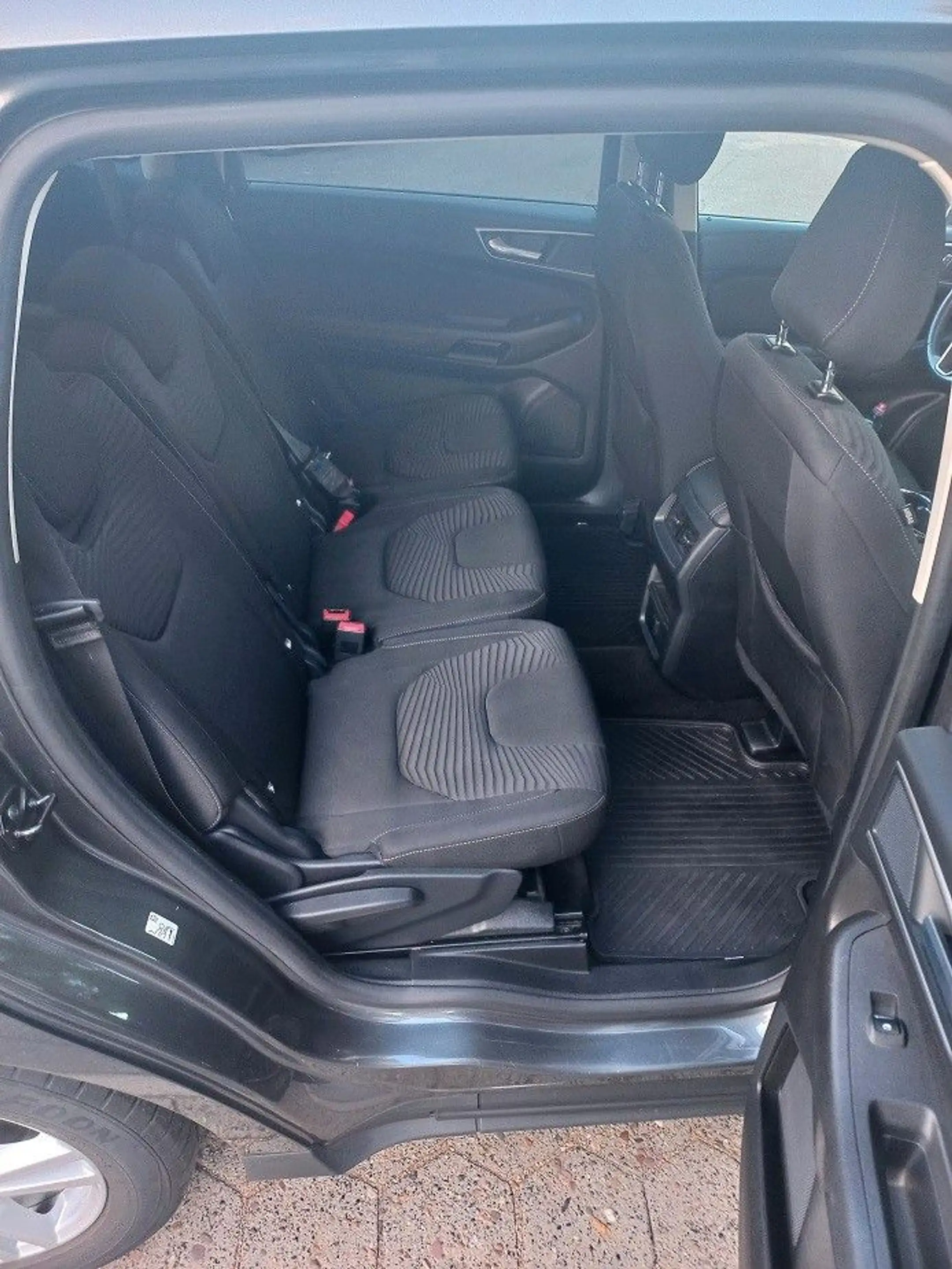 Ford S-Max 2,0 TDCi Aut. 7-Sitze Klima Navi SHZ LMF17 — photo 15
