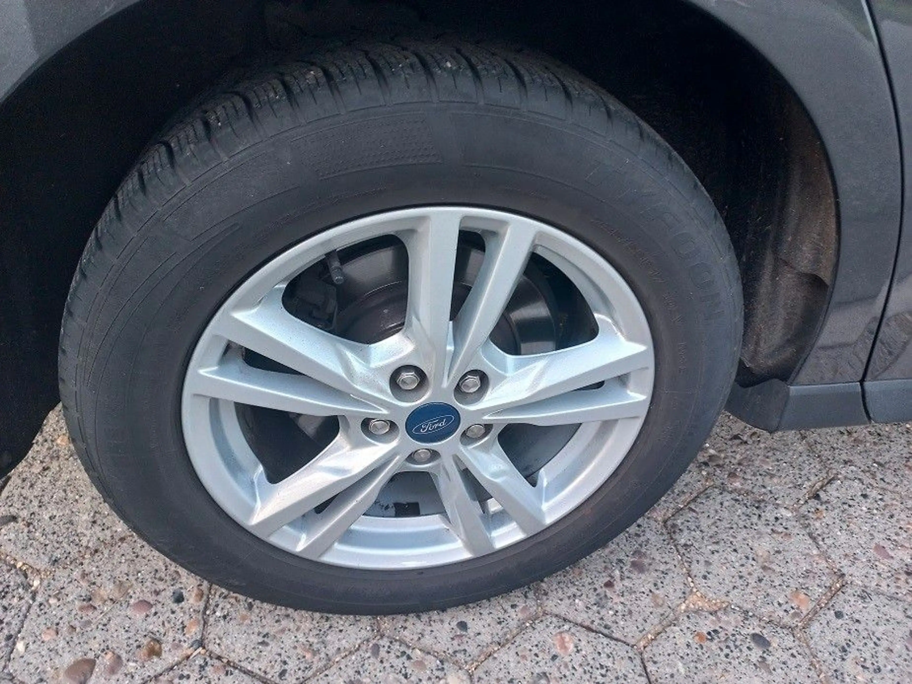 Ford S-Max 2,0 TDCi Aut. 7-Sitze Klima Navi SHZ LMF17 — photo 33