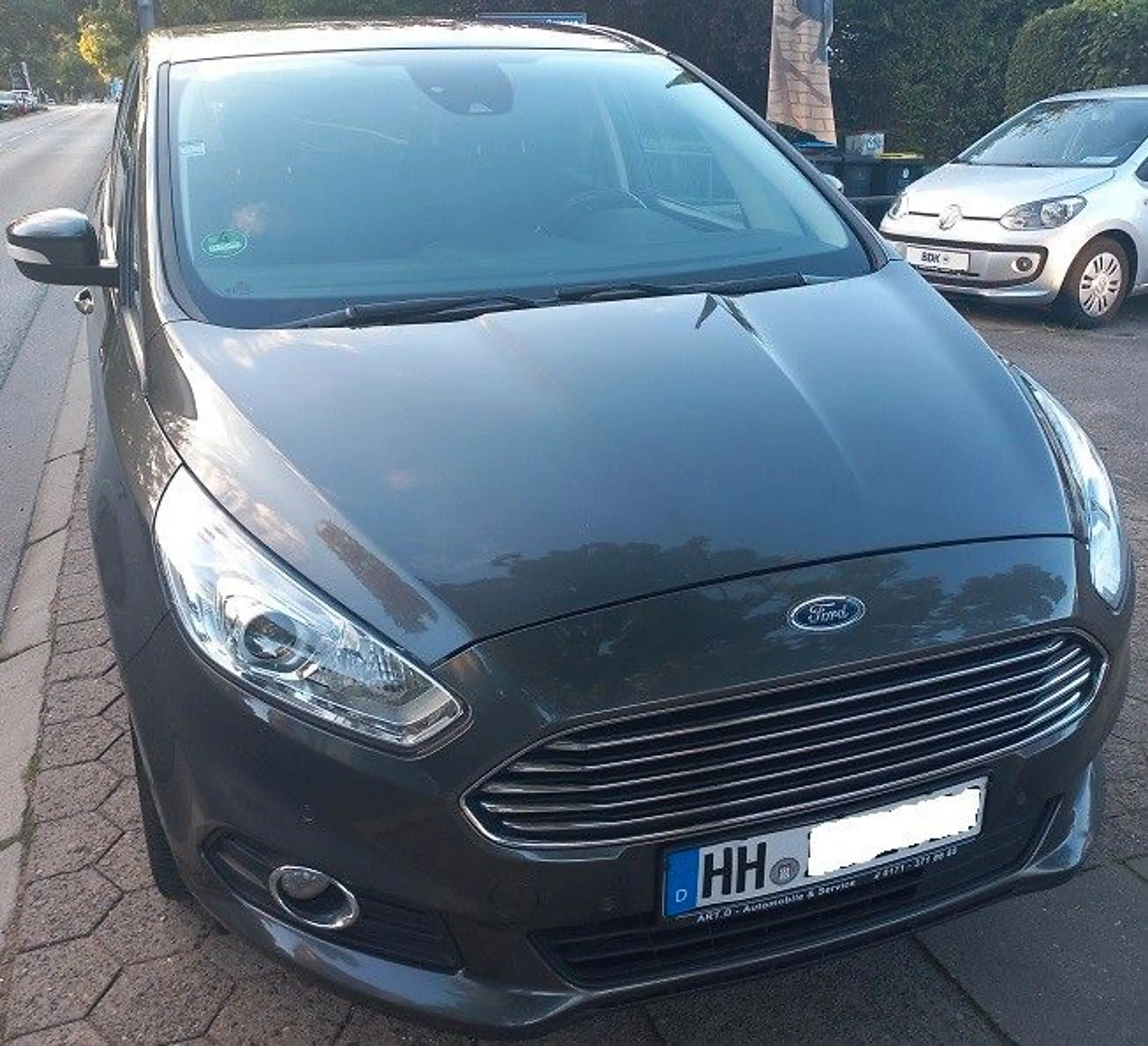 Ford S-Max 2,0 TDCi Aut. 7-Sitze Klima Navi SHZ LMF17 — photo 3