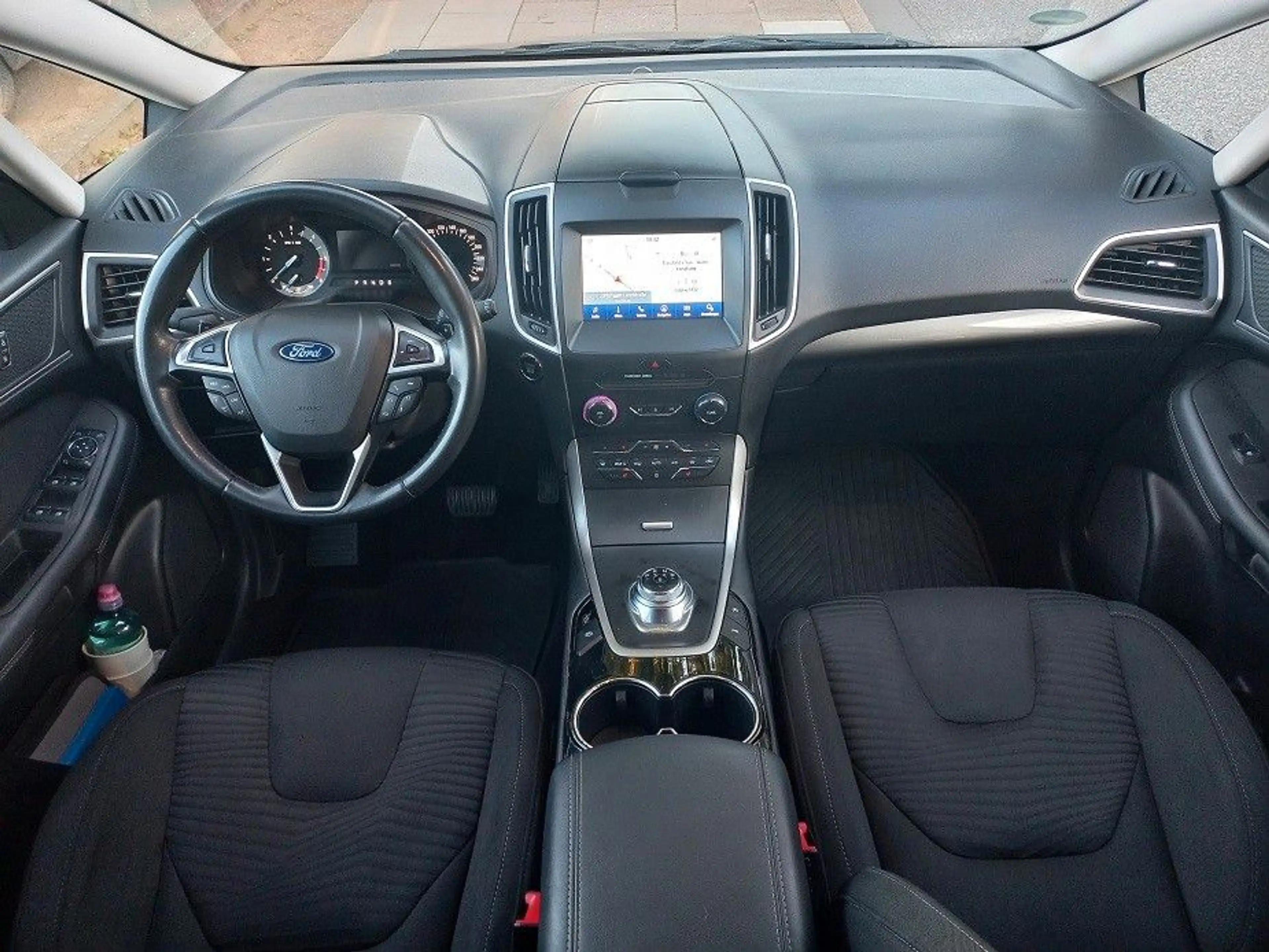 Ford S-Max 2,0 TDCi Aut. 7-Sitze Klima Navi SHZ LMF17 — photo 24