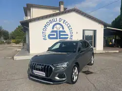Audi Q3 Grigio Metallizzato Stoffa Nero 2022