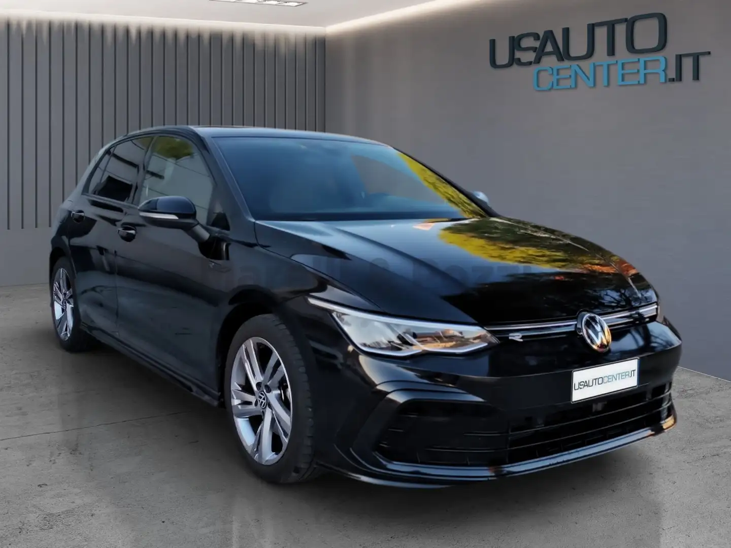 Volkswagen Golf Golf 1.5 eTSI 130 CV EVO ACT DSG R-Line Noir - 2