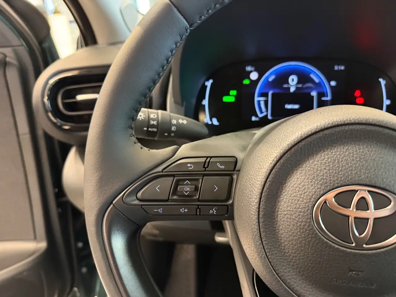 Toyota Yaris 1.5 Hybrid Teamplayer Comfort-Paket, Kamera 12