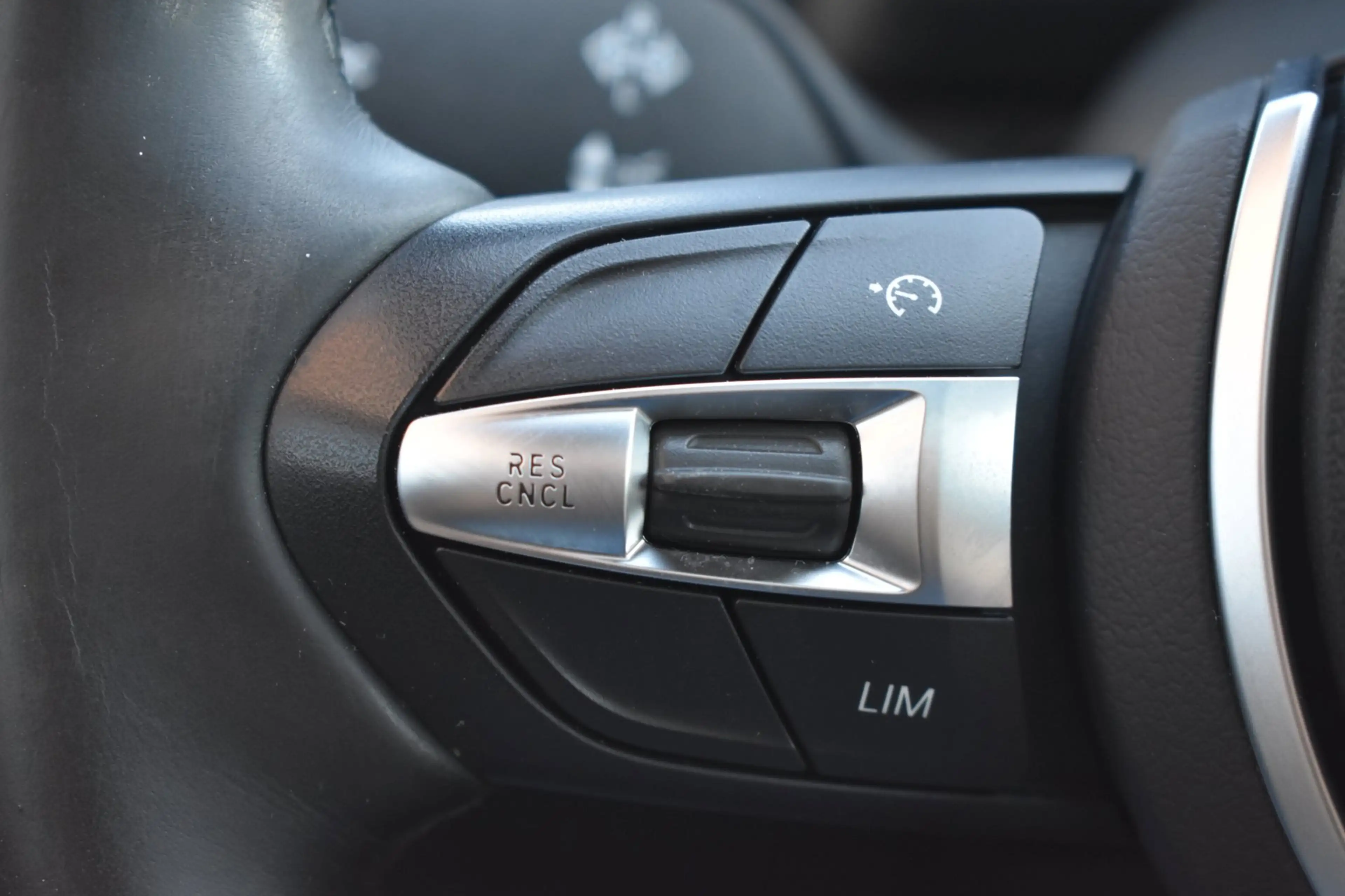 BMW 218 2-serie Active Tourer 218i Centennial High Executi — photo 22