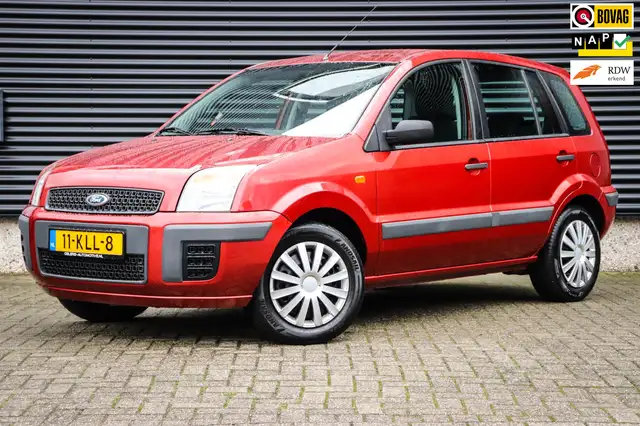 Ford Fusion 1.4 | Airco | Elektrische ramen | Trekhaak | Zeer