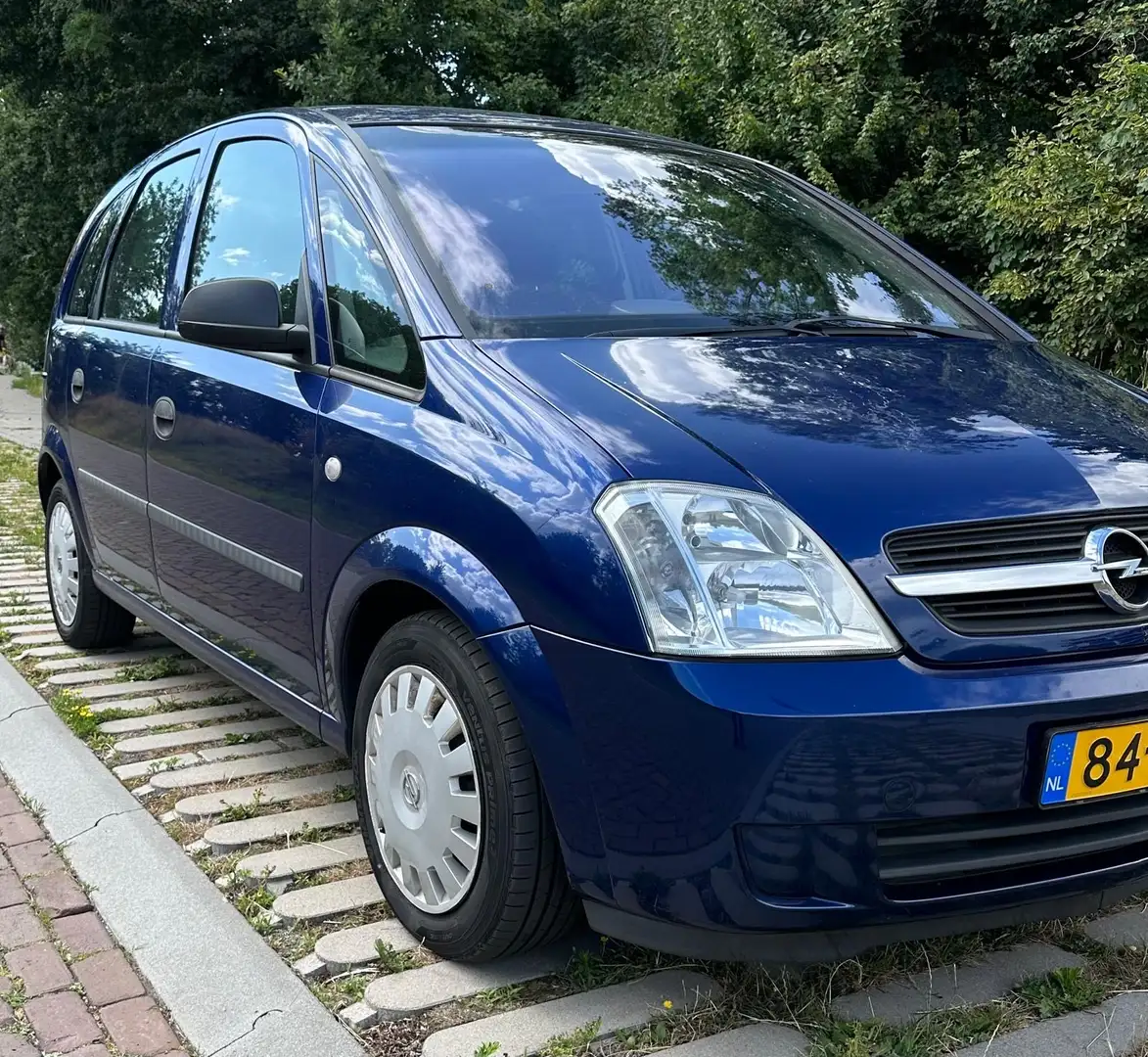 Opel Meriva 1.6-16V Essentia Bleu - 1