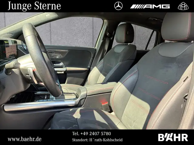 Mercedes-Benz 250 view 11