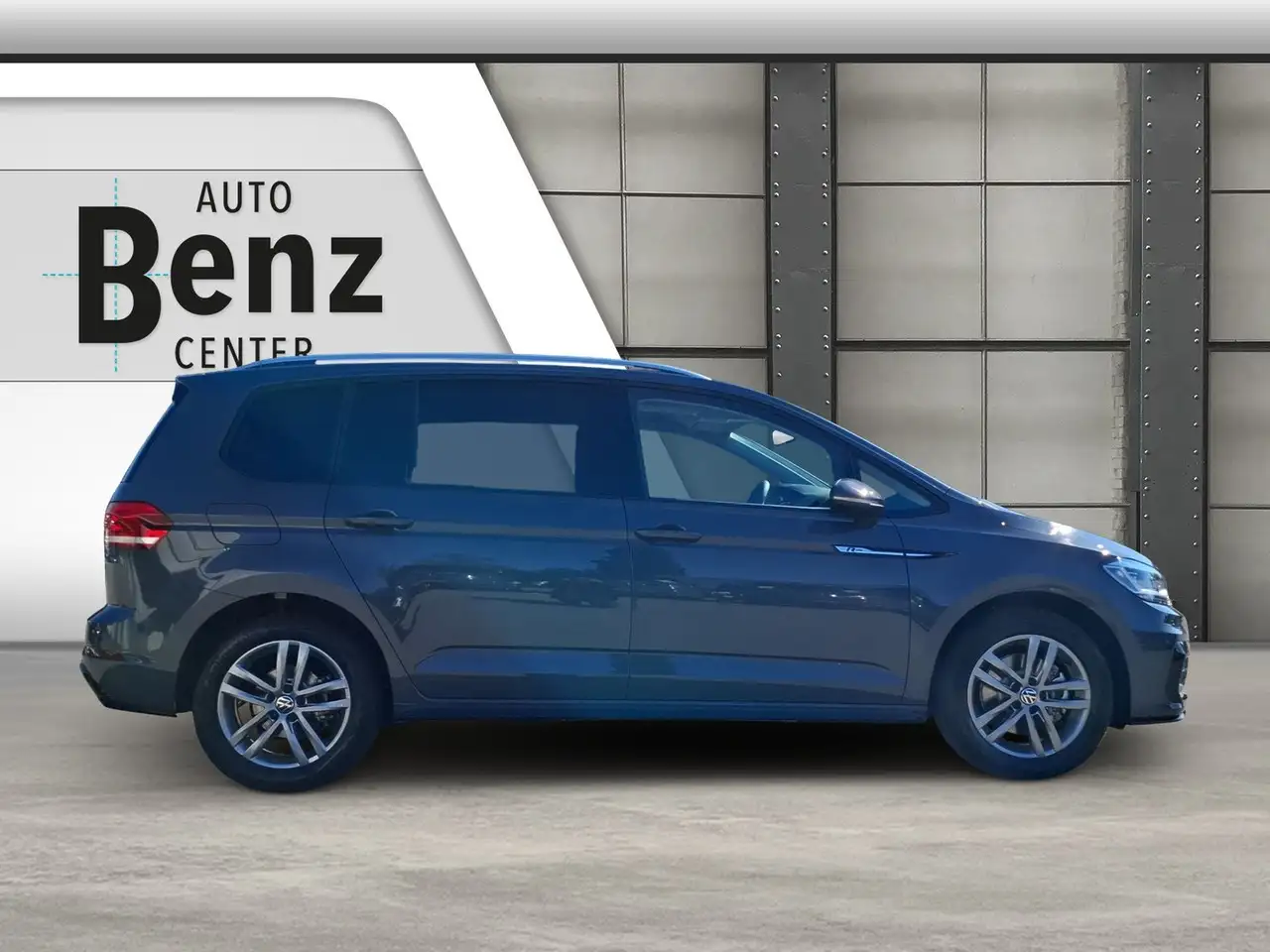 Volkswagen Touran R-LINE 1.5 TSI DSG COMFORTLINE *7-SITZER* Klima 6