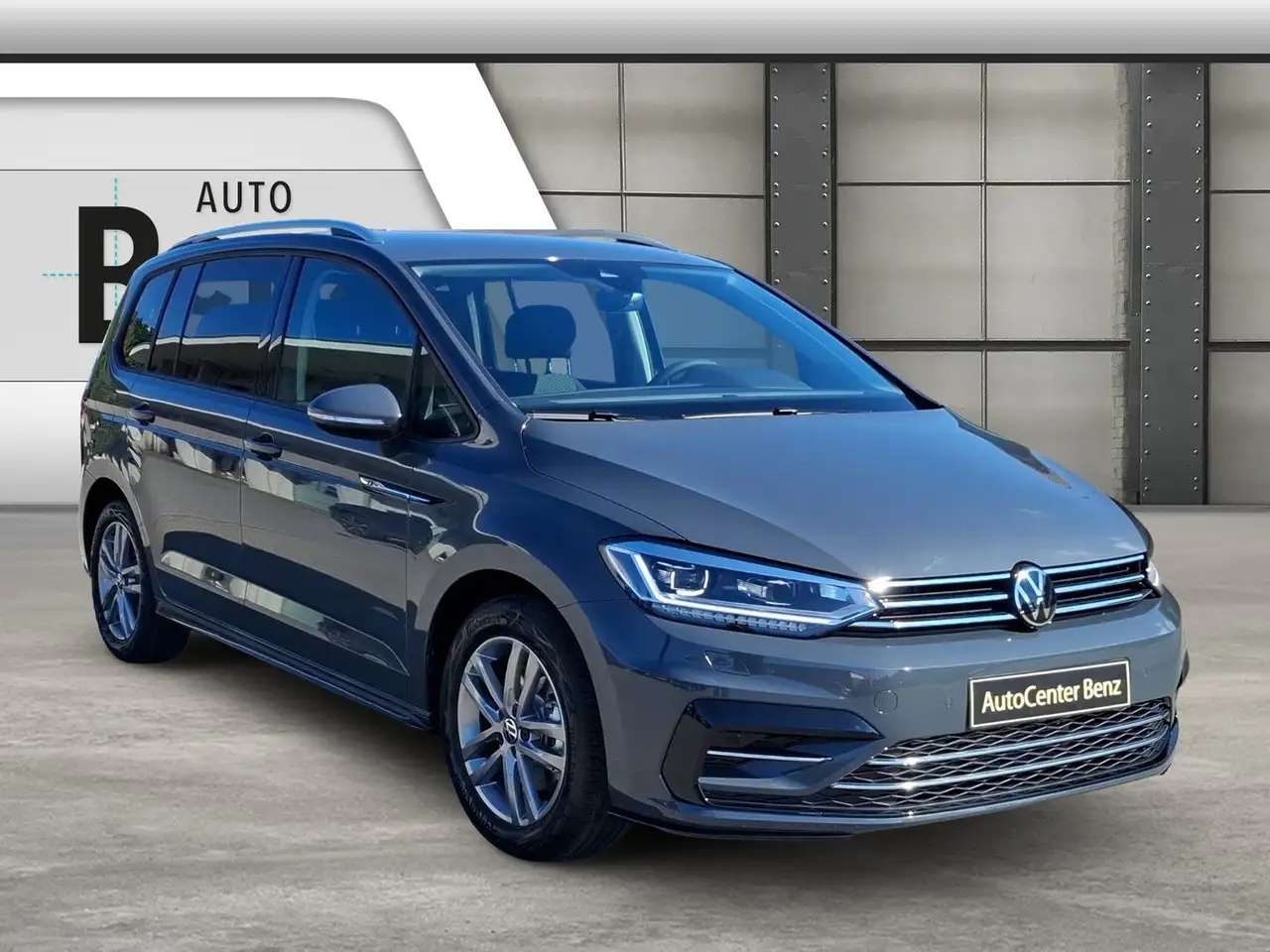 Volkswagen Touran R-LINE 1.5 TSI DSG COMFORTLINE *7-SITZER* Klima 7