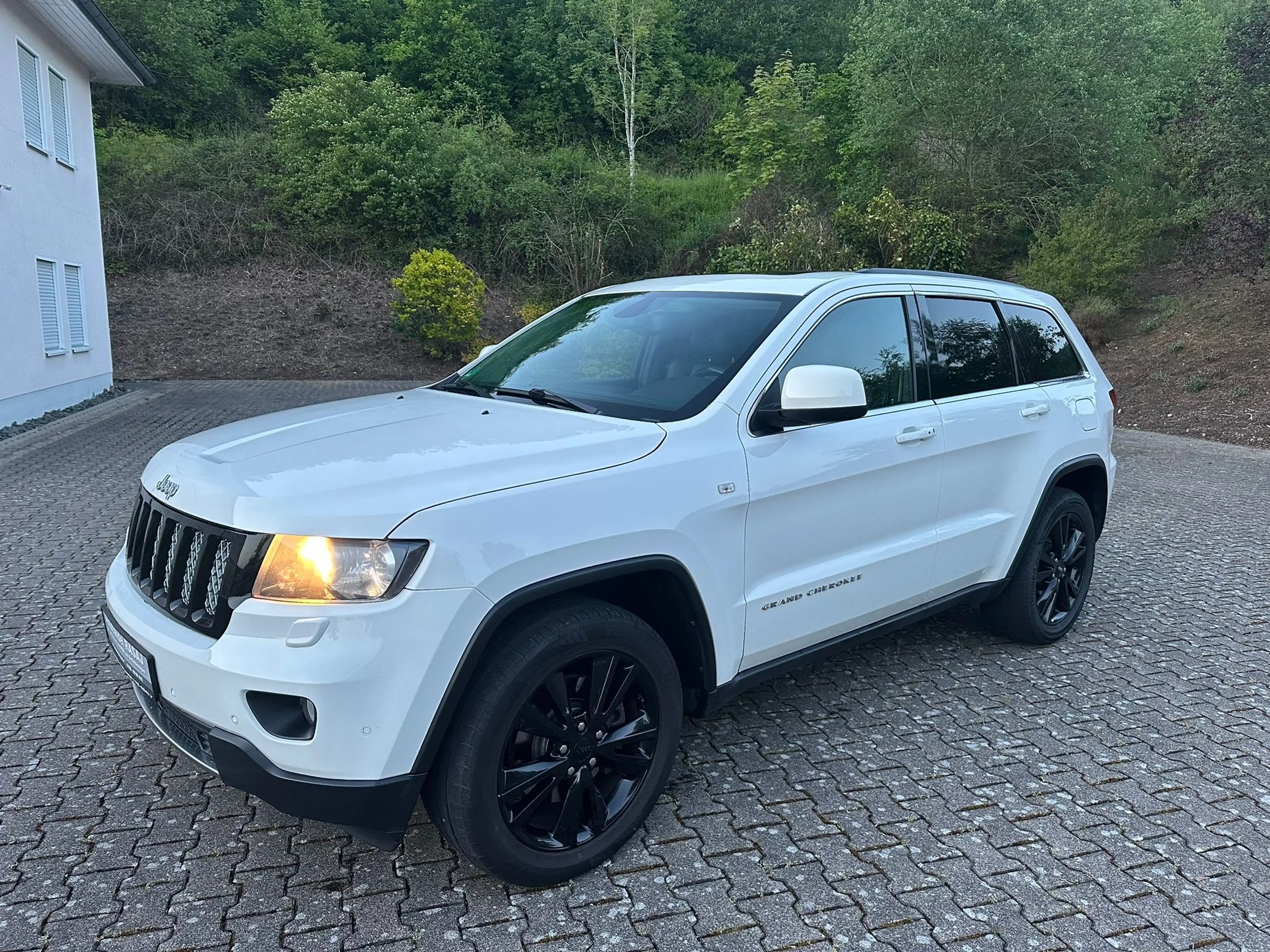 Jeep Grand Cherokee 3.0 CRD S-Limited*AUTOMATIK*NAVI*XENON*LEDER*ACC — photo 2