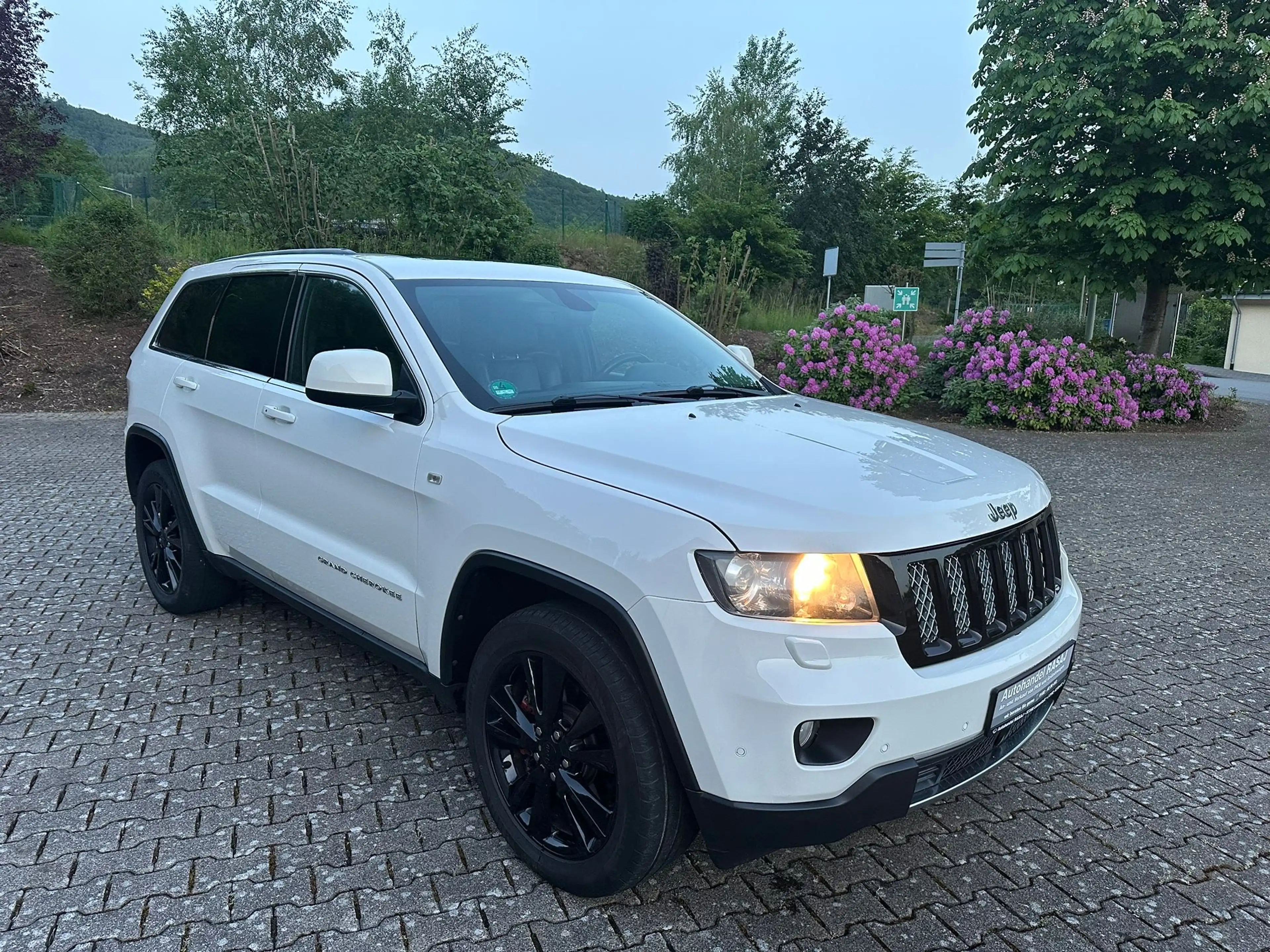 Jeep Grand Cherokee 3.0 CRD S-Limited*AUTOMATIK*NAVI*XENON*LEDER*ACC — photo 6