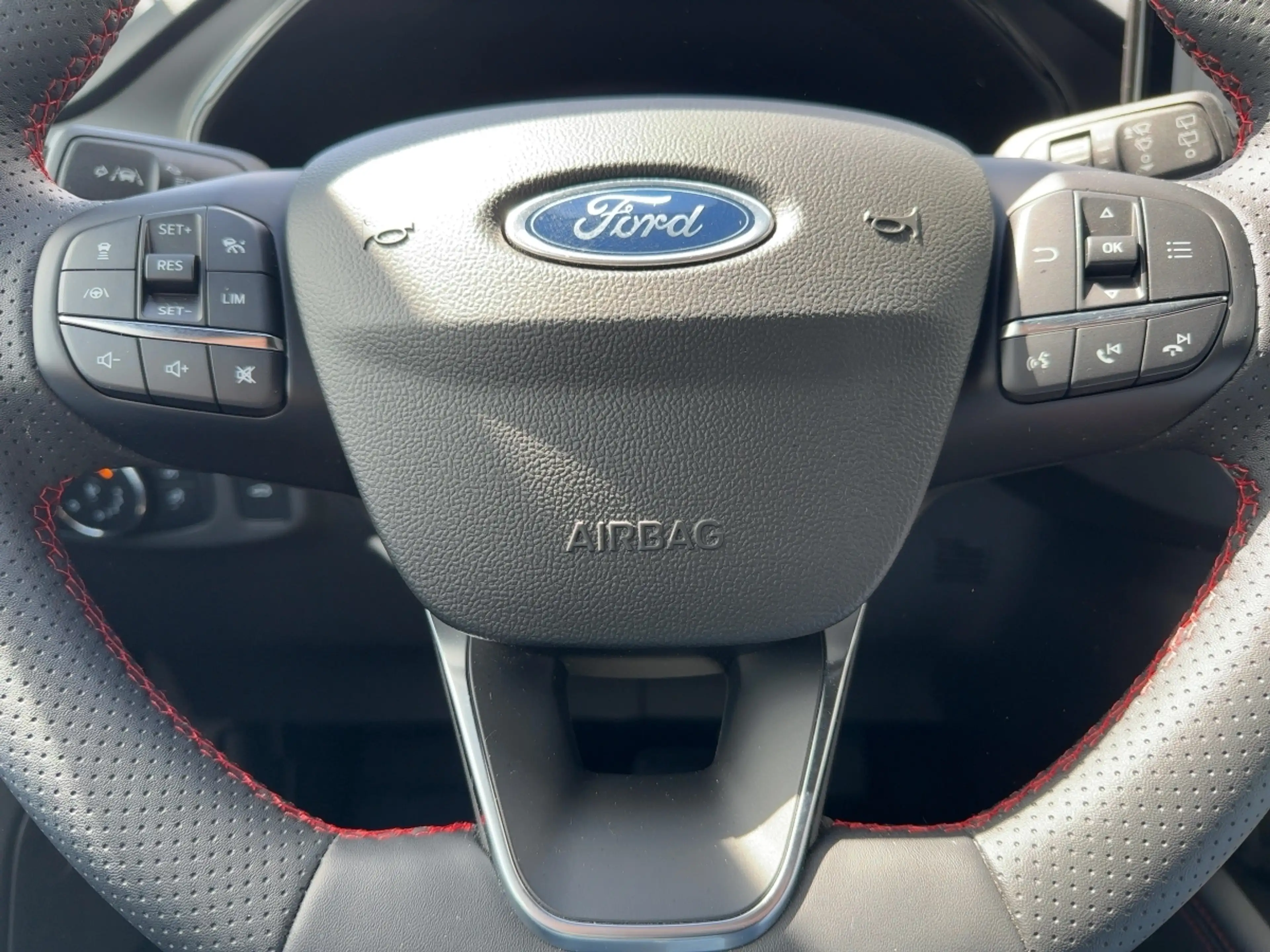 Ford Focus ST-Line X LED+AHK+Kamera+Winterpaket — photo 10