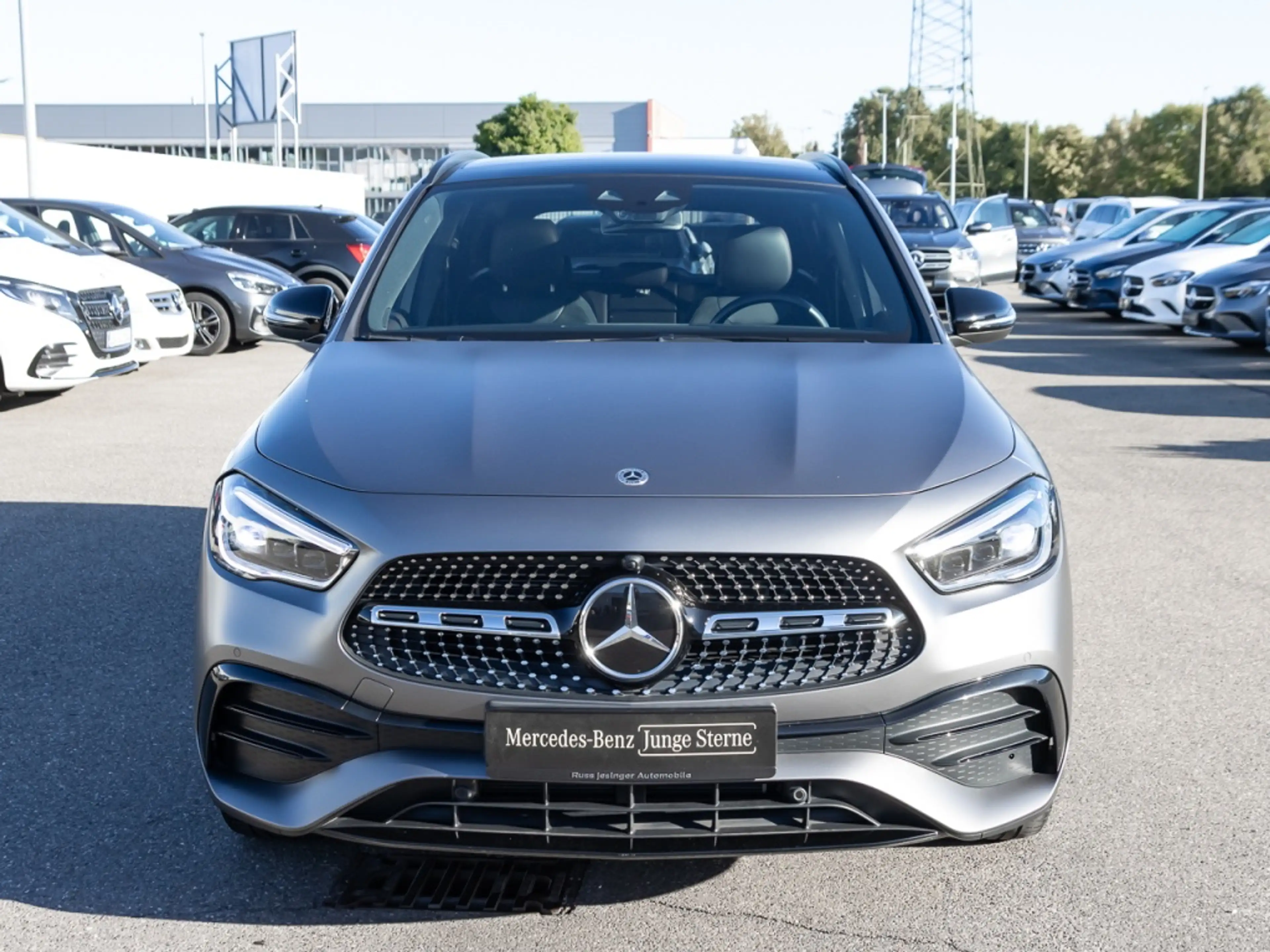 Mercedes-Benz GLA 250 e Burm*Pano*AHK*Distronic*AUT*Kam.*LED — photo 11