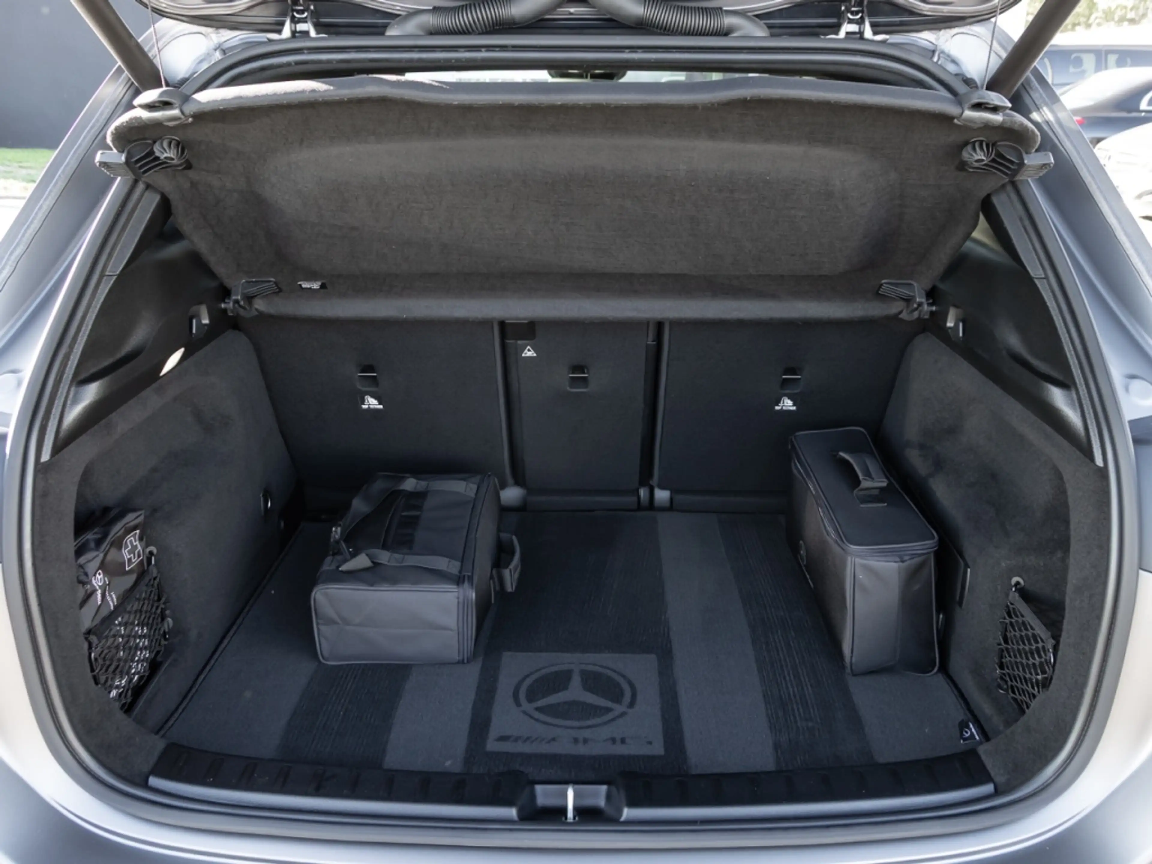 Mercedes-Benz GLA 250 e Burm*Pano*AHK*Distronic*AUT*Kam.*LED — photo 8
