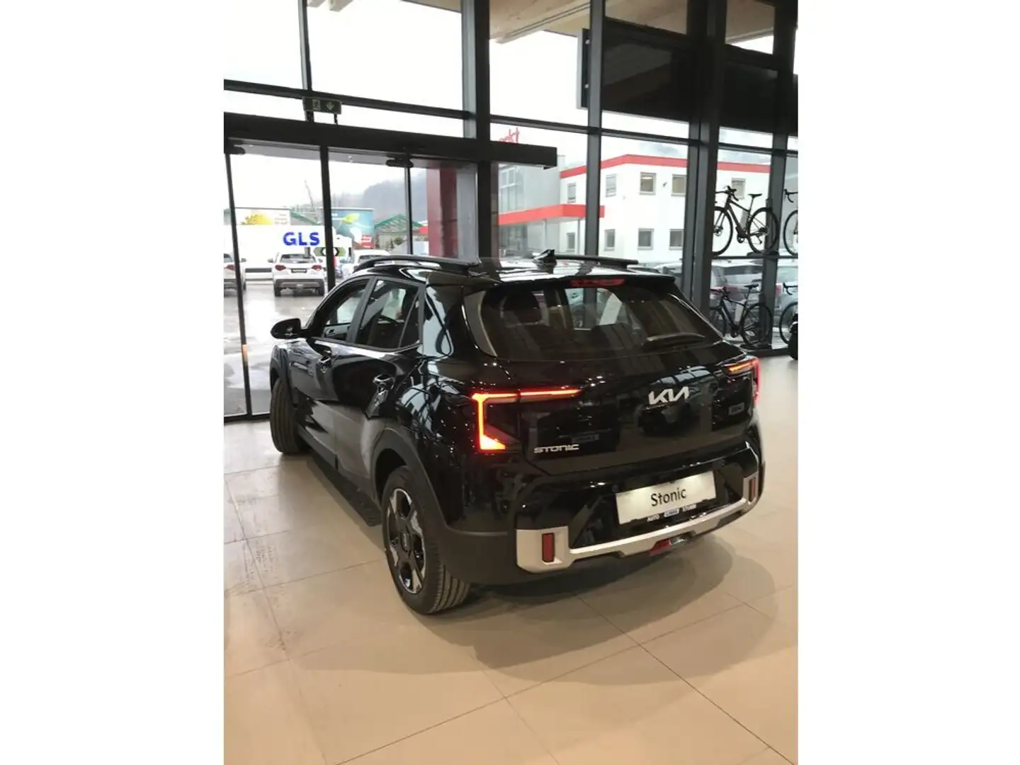 Kia Stonic Titan Schwarz - 2