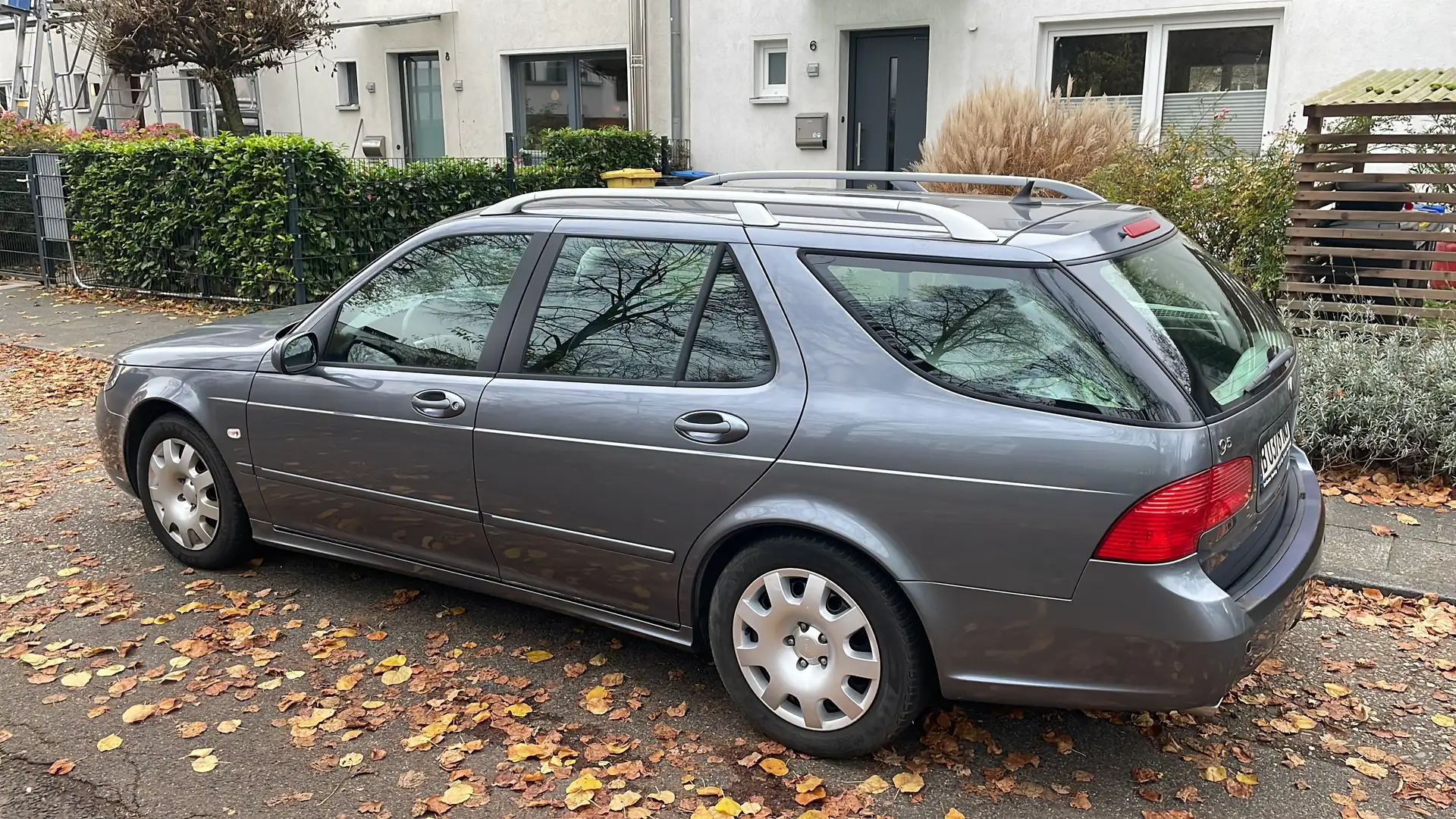 Saab 9-5 Vector Grau - 2