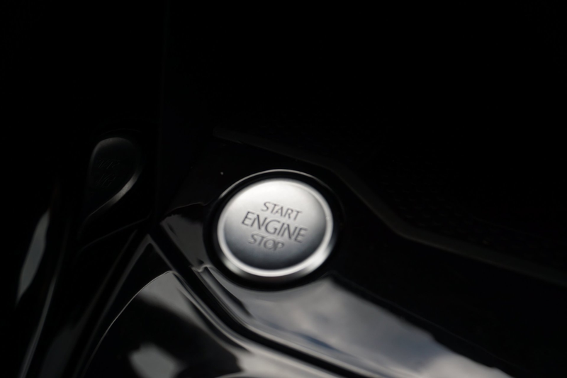 Volkswagen T-Roc 2.0 TSI 4Motion R-Line Business — photo 19