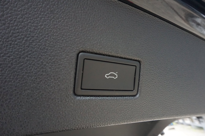 Volkswagen T-Roc 2.0 TSI 4Motion R-Line Business — photo 24