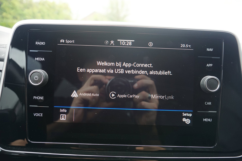 Volkswagen T-Roc 2.0 TSI 4Motion R-Line Business — photo 15