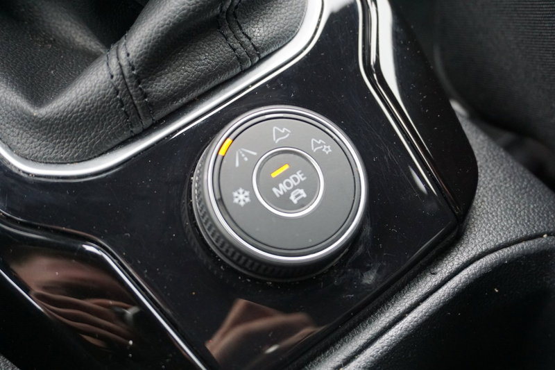 Volkswagen T-Roc 2.0 TSI 4Motion R-Line Business — photo 21