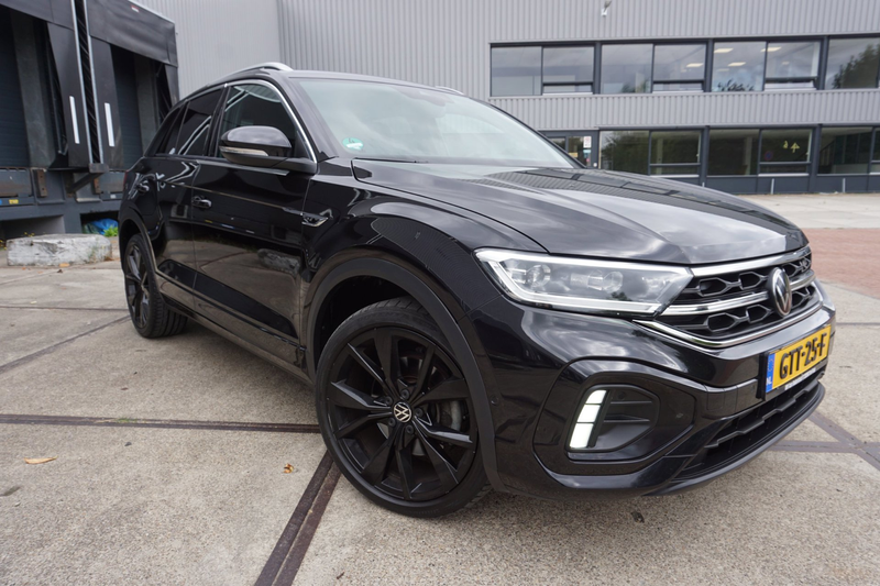Volkswagen T-Roc 2.0 TSI 4Motion R-Line Business — photo 25