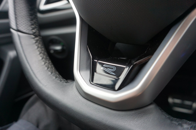 Volkswagen T-Roc 2.0 TSI 4Motion R-Line Business — photo 31