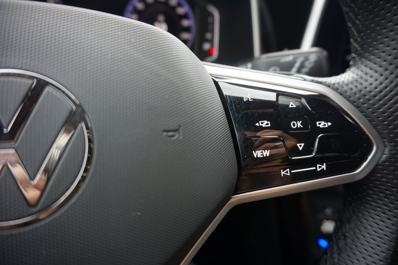 Volkswagen T-Roc 2.0 TSI 4Motion R-Line Business — photo 11