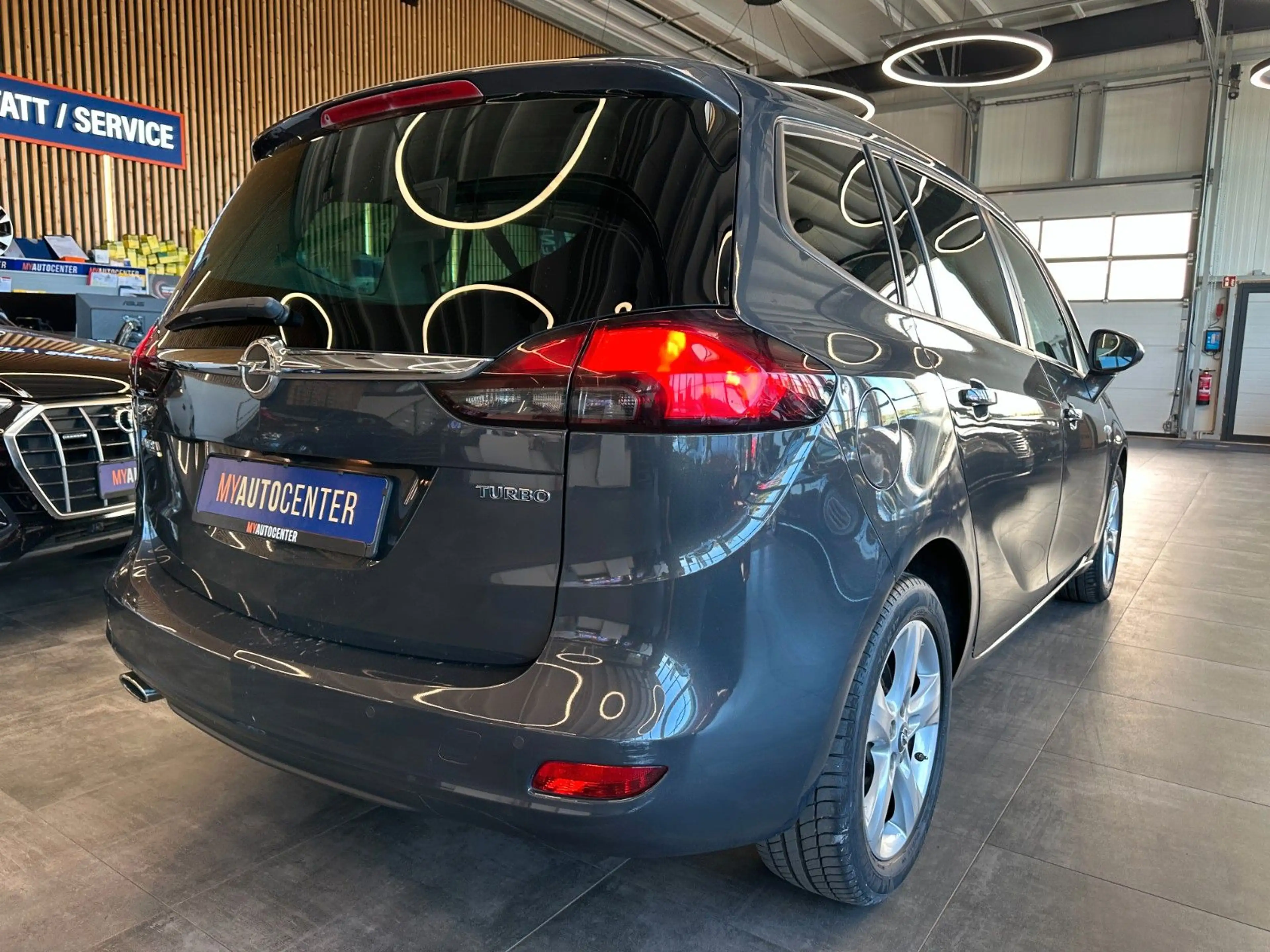 Opel Zafira Tourer *TÜV:7/28*TEMPO*NAVI*LenkradHZ*PDC — photo 2