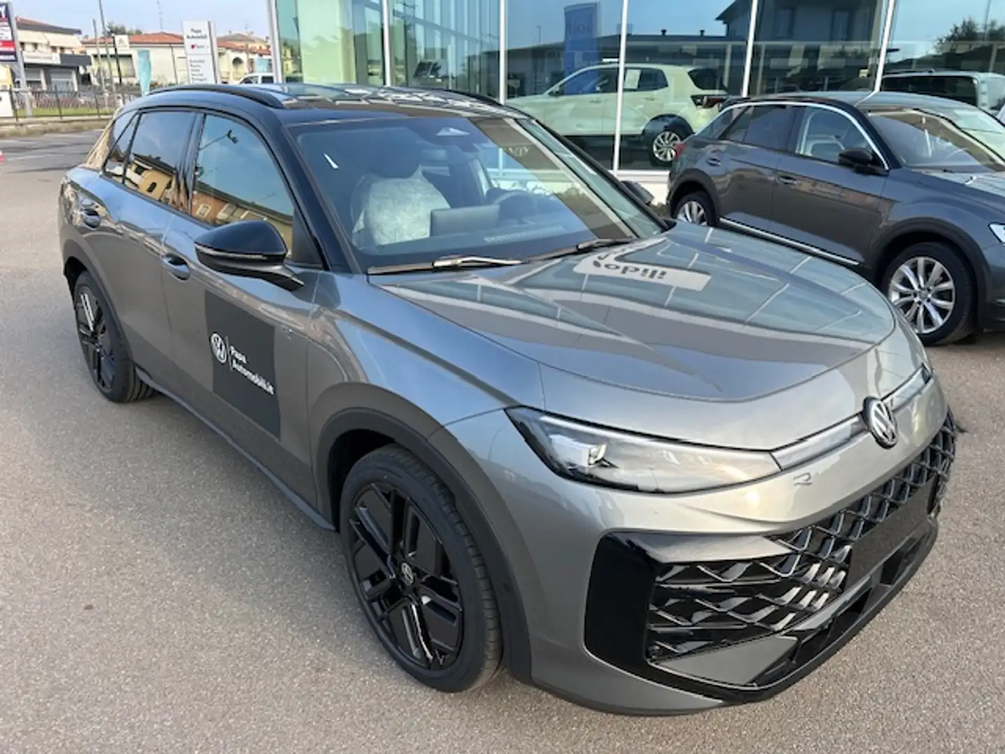 Volkswagen T-Roc R-LINE NUOVO MODELLO GARANZIA 4 ANNI Grau - 2