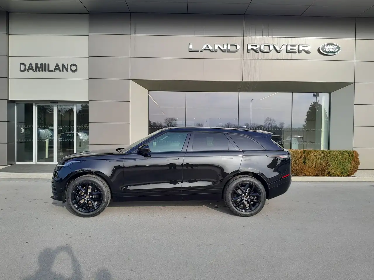 Land Rover Range Rover Velar 2026