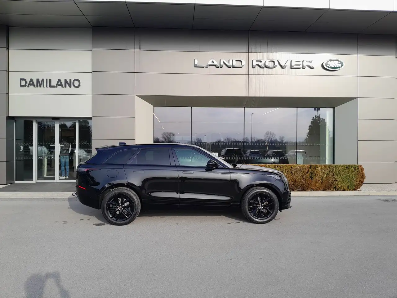 Land Rover Range Rover Velar 2026